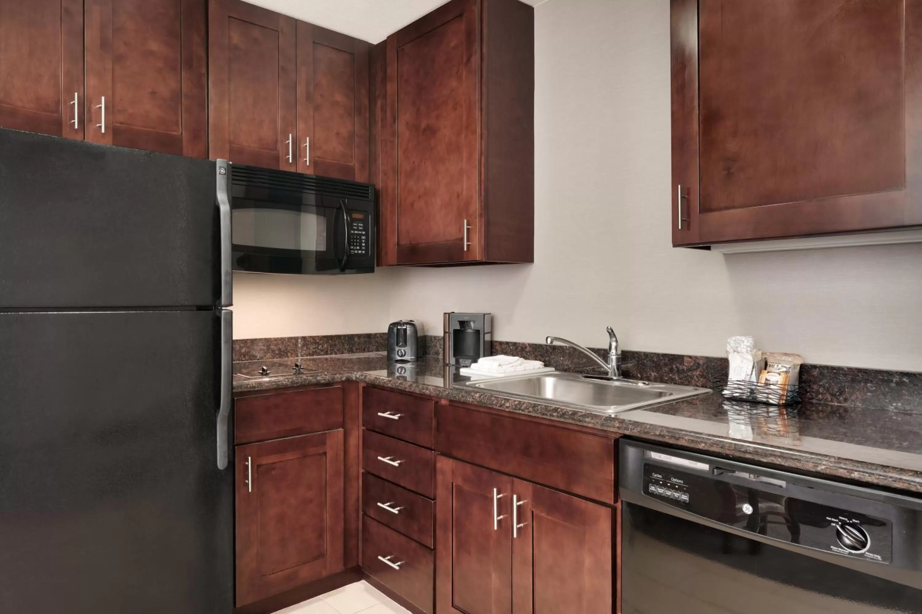 Kitchen or kitchenette in Residence Inn by Marriott Houston I-10 West/Park Row