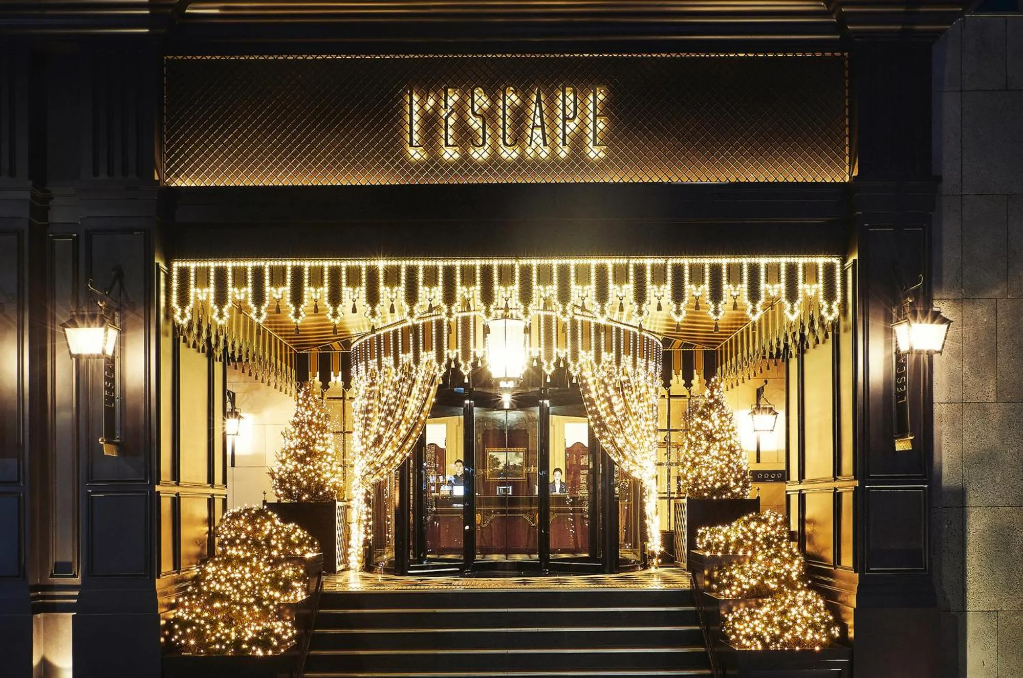 Facade/entrance in L'Escape Hotel