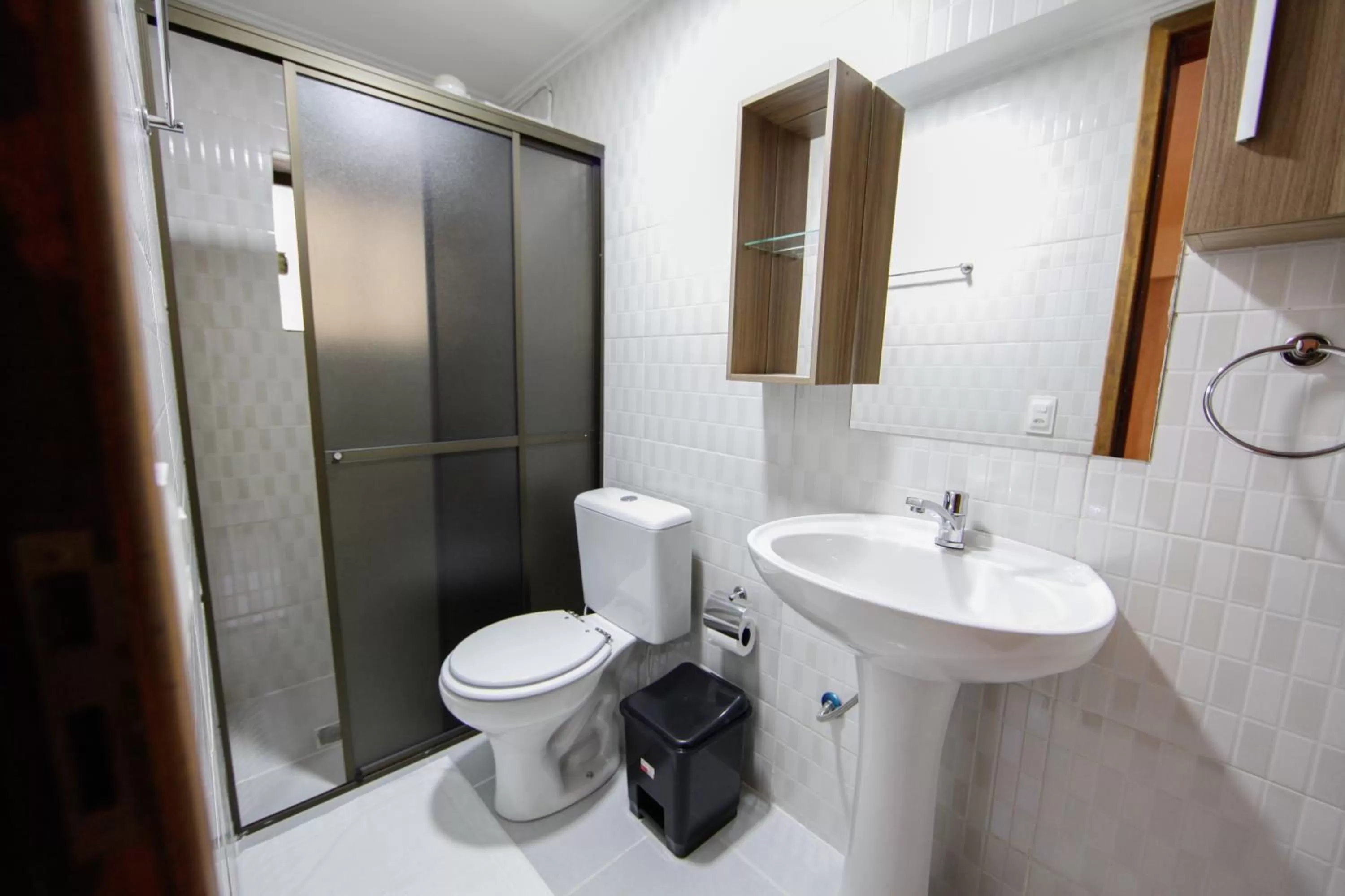 Shower in Iguassu Flats Hotel