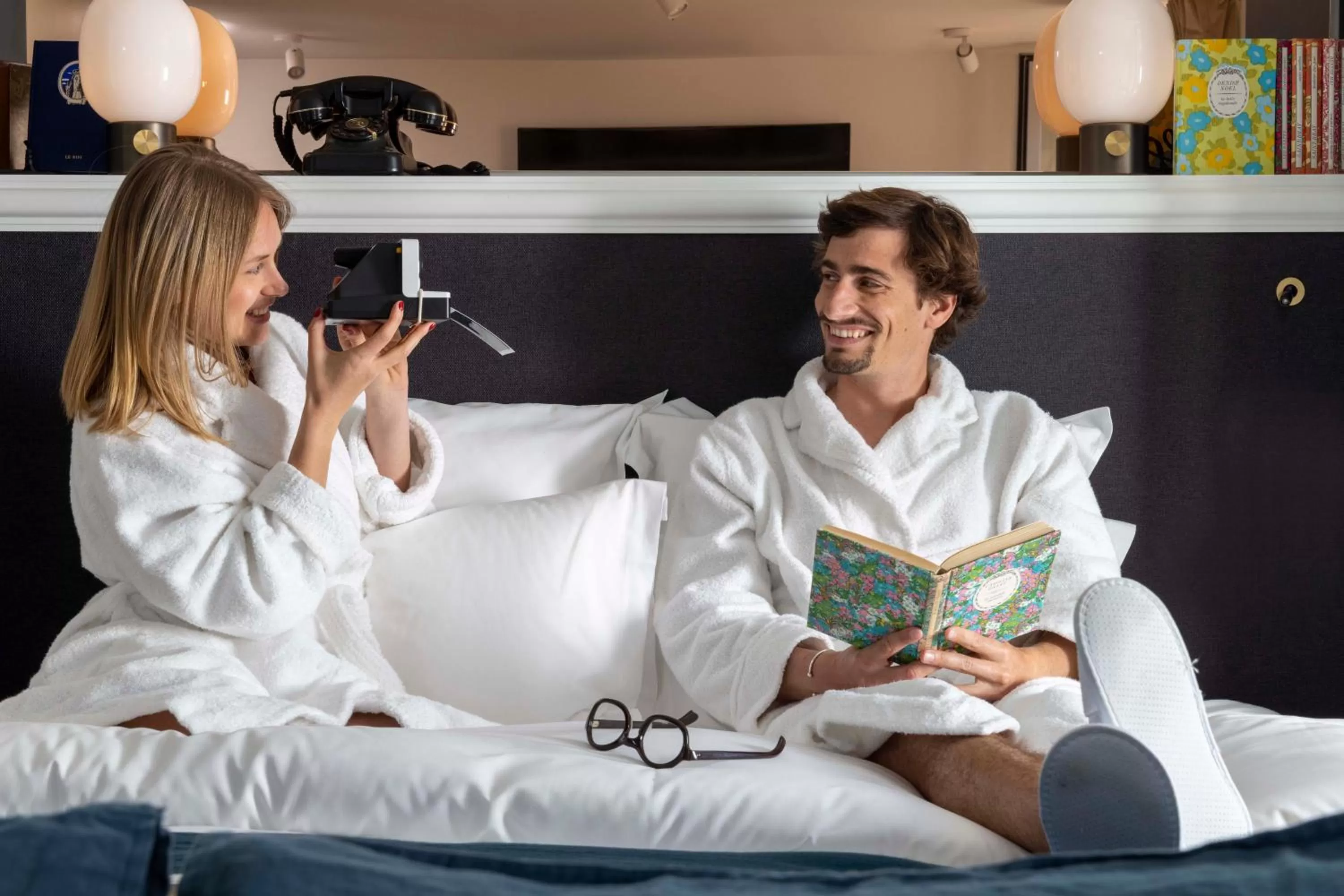 Bedroom, Bed in Hotel Louvre Montana