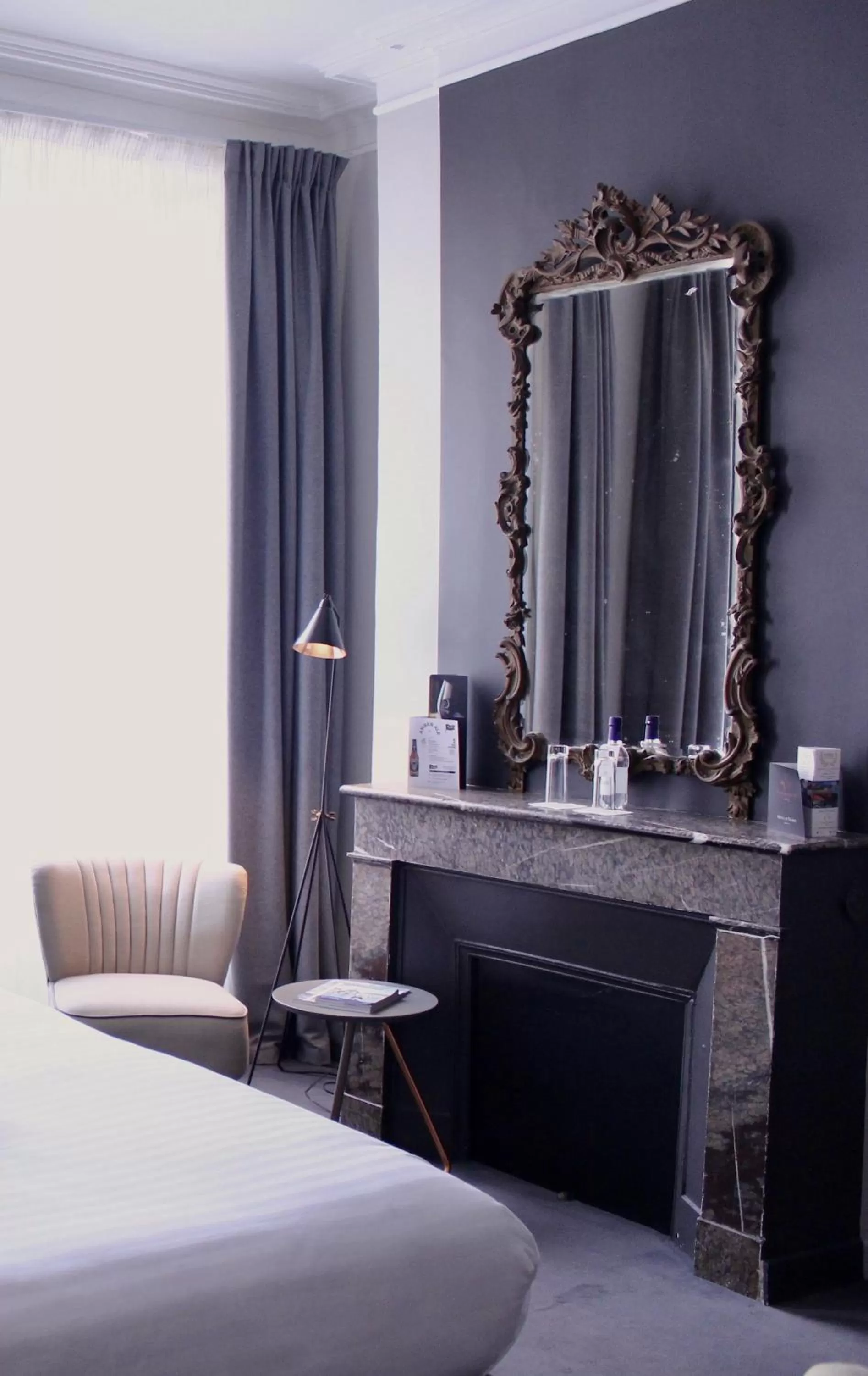 Seating area, Bed in Hôtel de Tourny - Boutique Hôtel Bordeaux Centre