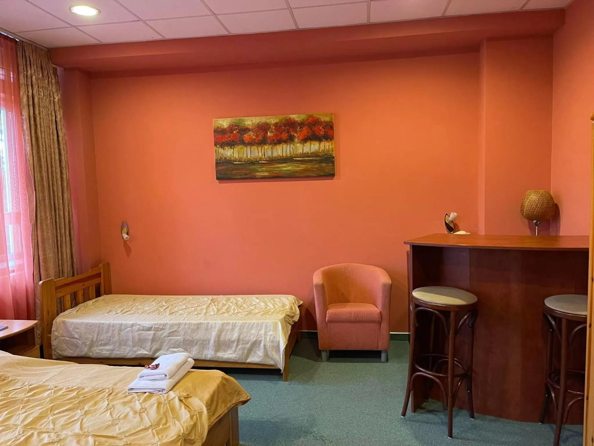 Bed in Airport Szálló