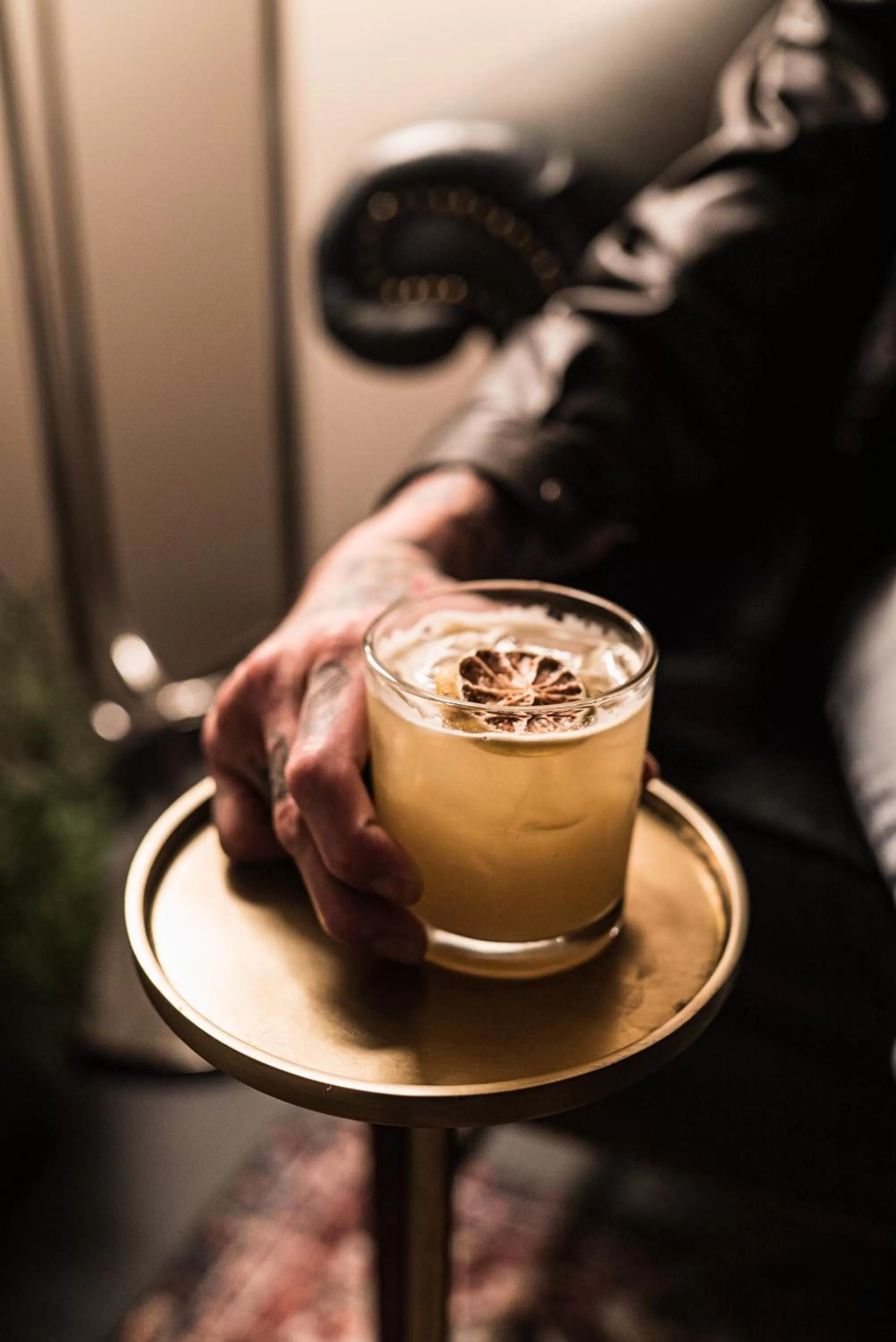 Lounge or bar in SOVA Micro-Room & Social Hotel