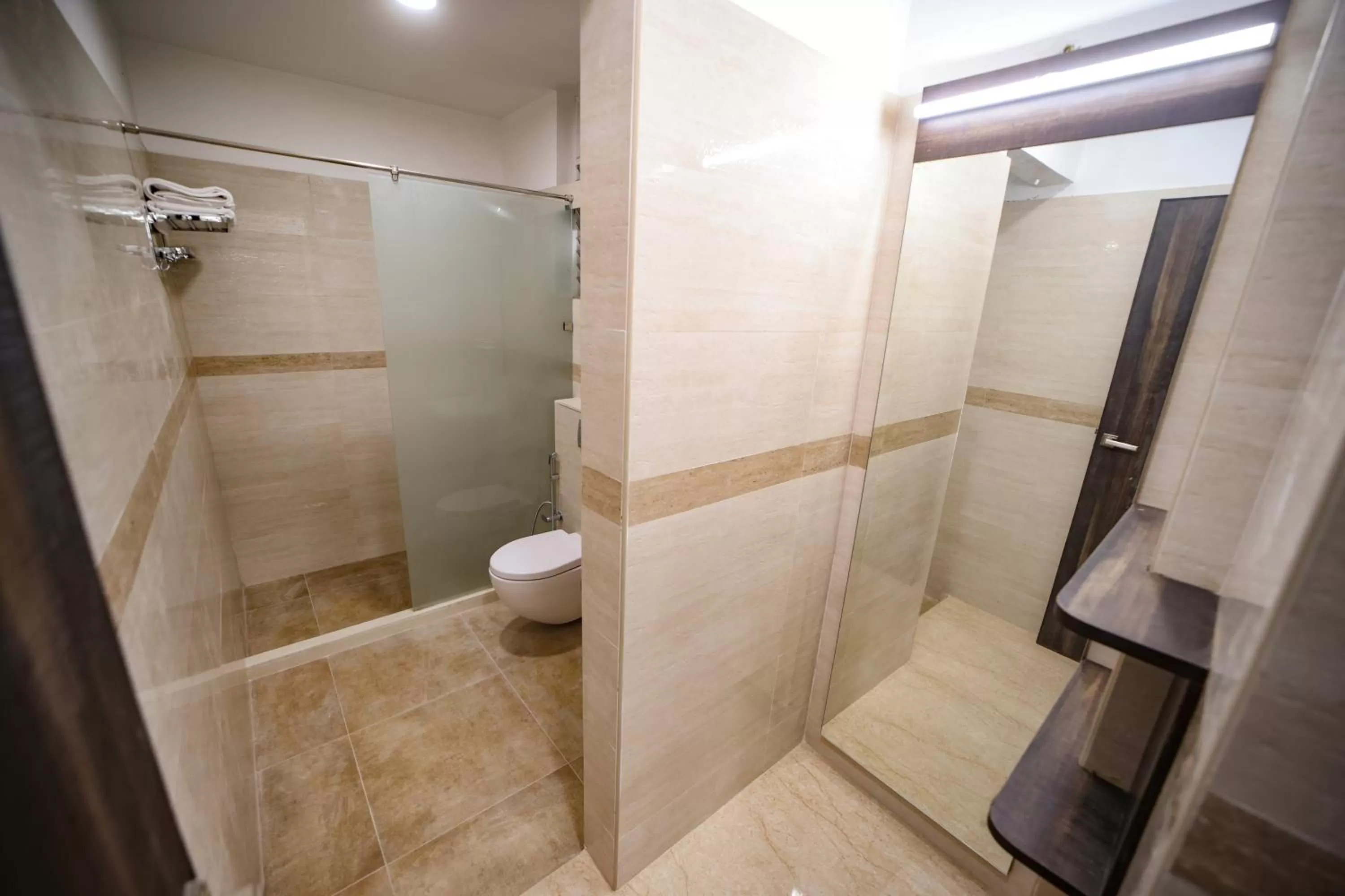 Shower in Avenue 11 Premium Stays Madurai