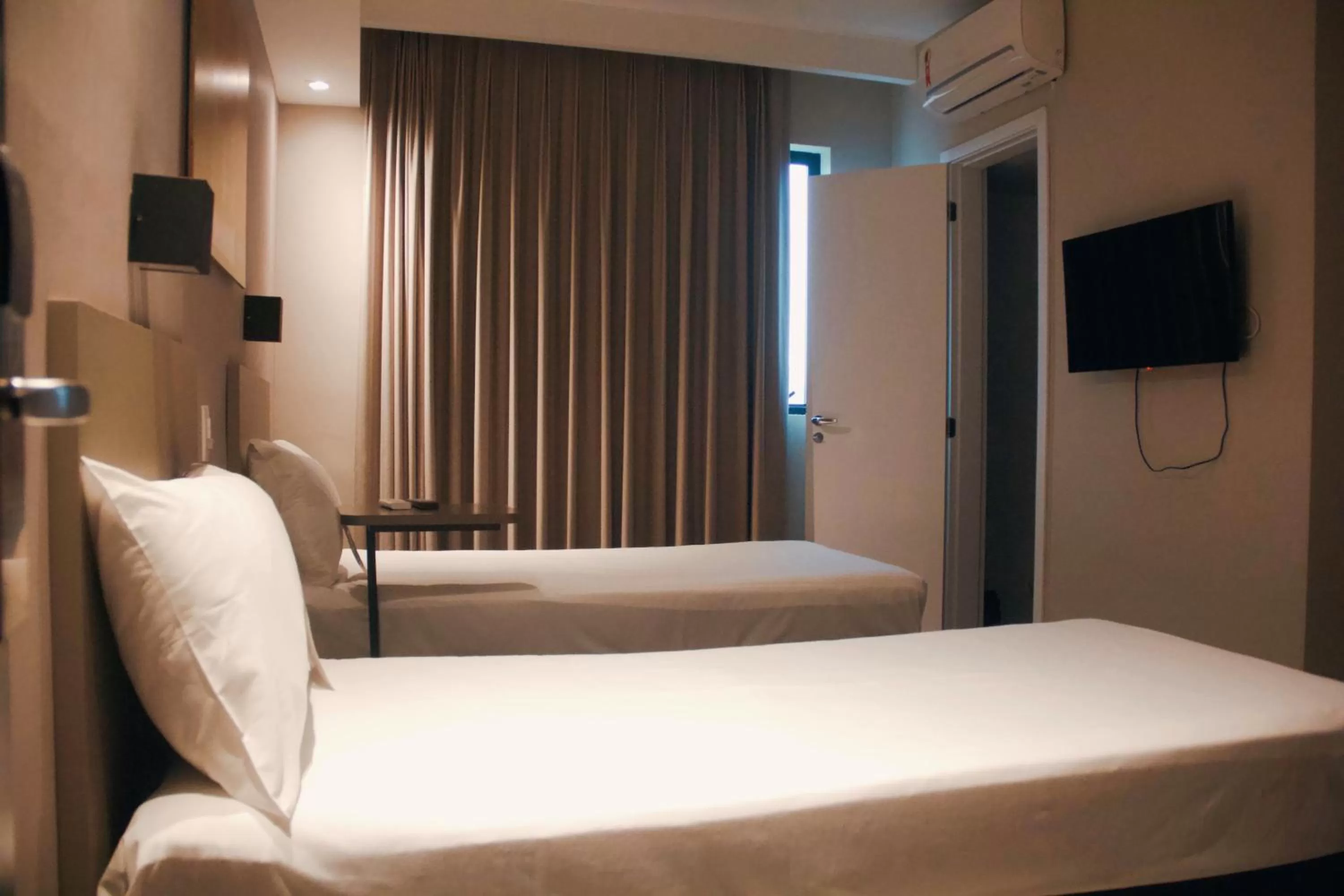 Bedroom, Bed in Íbis Styles Itaúna