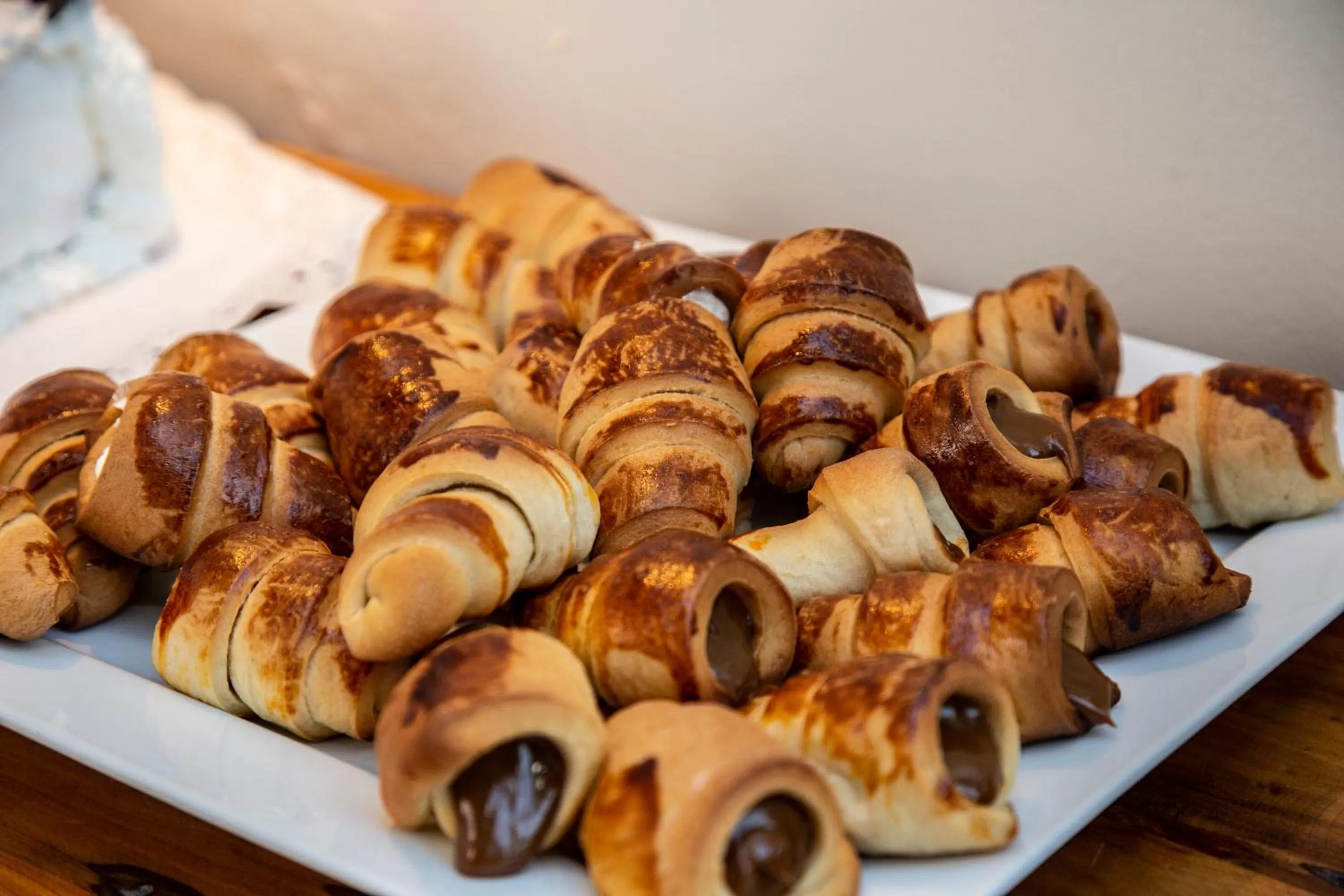 Dining area, Food in Hotel Cumbres del Sur