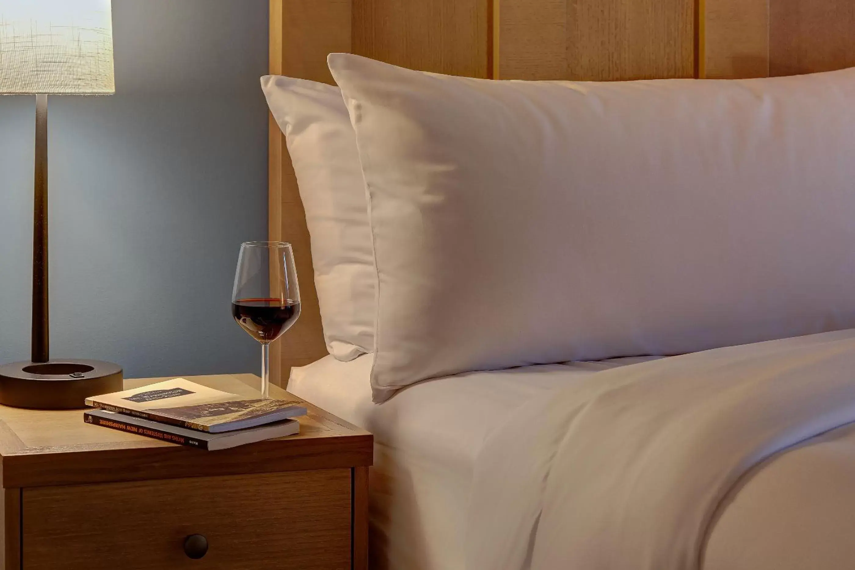 Deluxe Queen Room in The Glen House Deluxe Queen Room in The Glen House