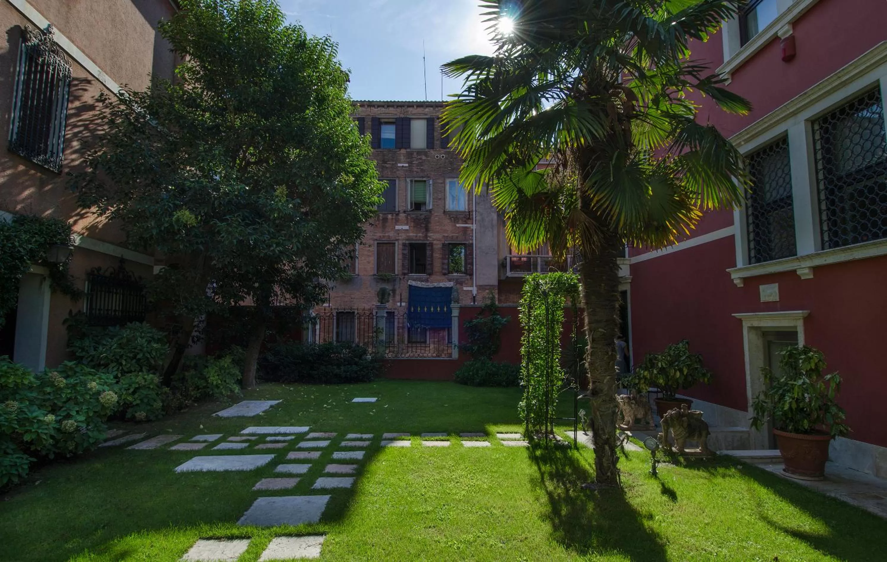 Garden in Ca' Nigra Lagoon Resort