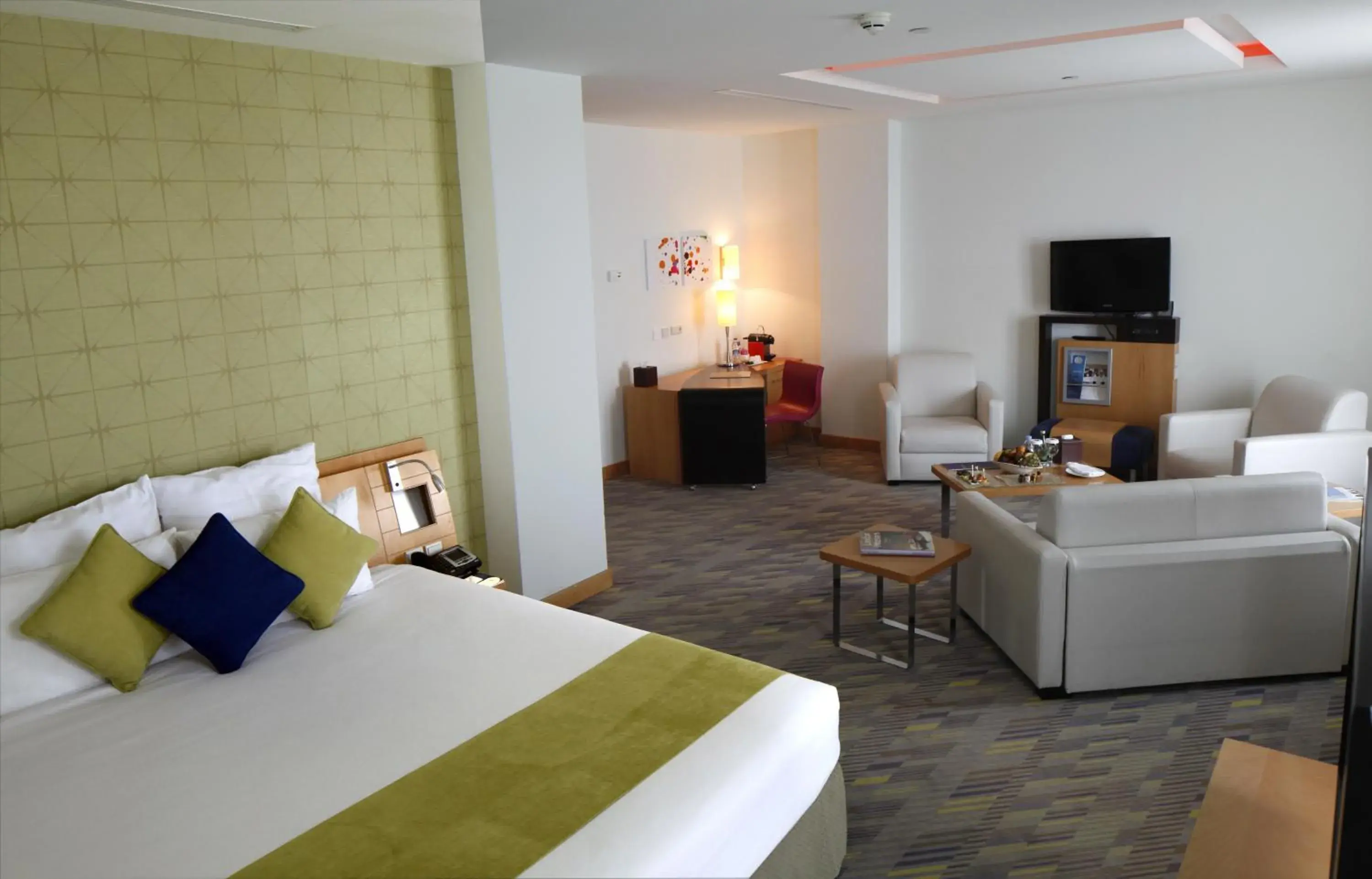 Superior Suite in Novotel Dammam Business Park Superior Suite in Novotel Dammam Business Park