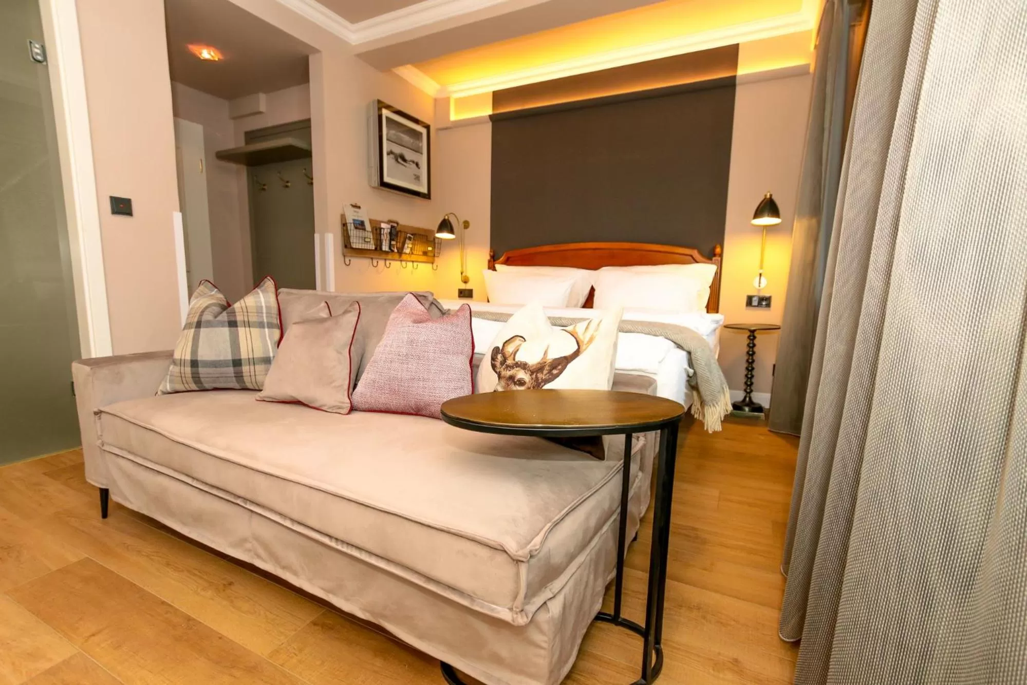 Photo of the whole room, Bed in Nordseehotel Kröger