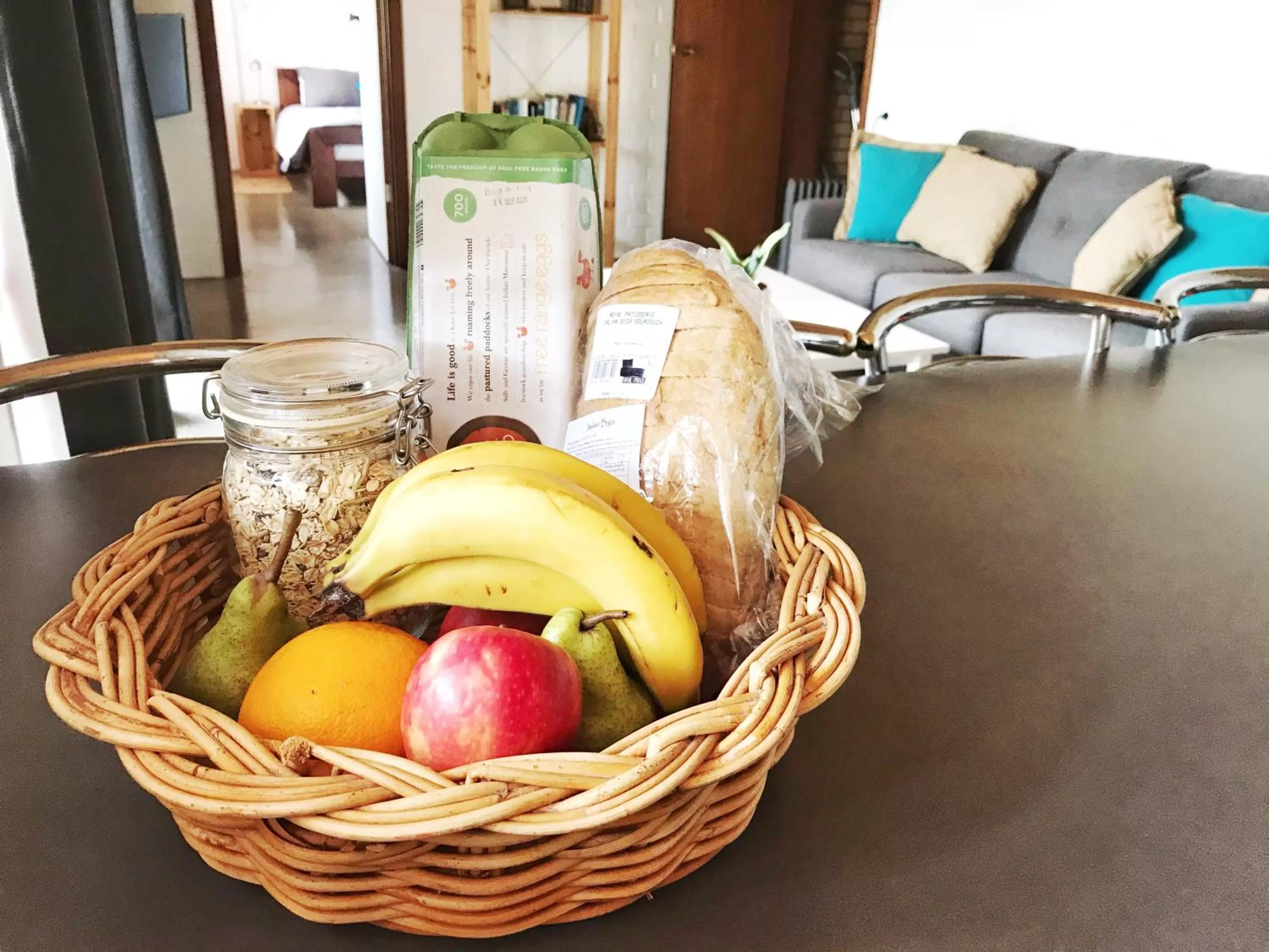 Breakfast in Base BnB