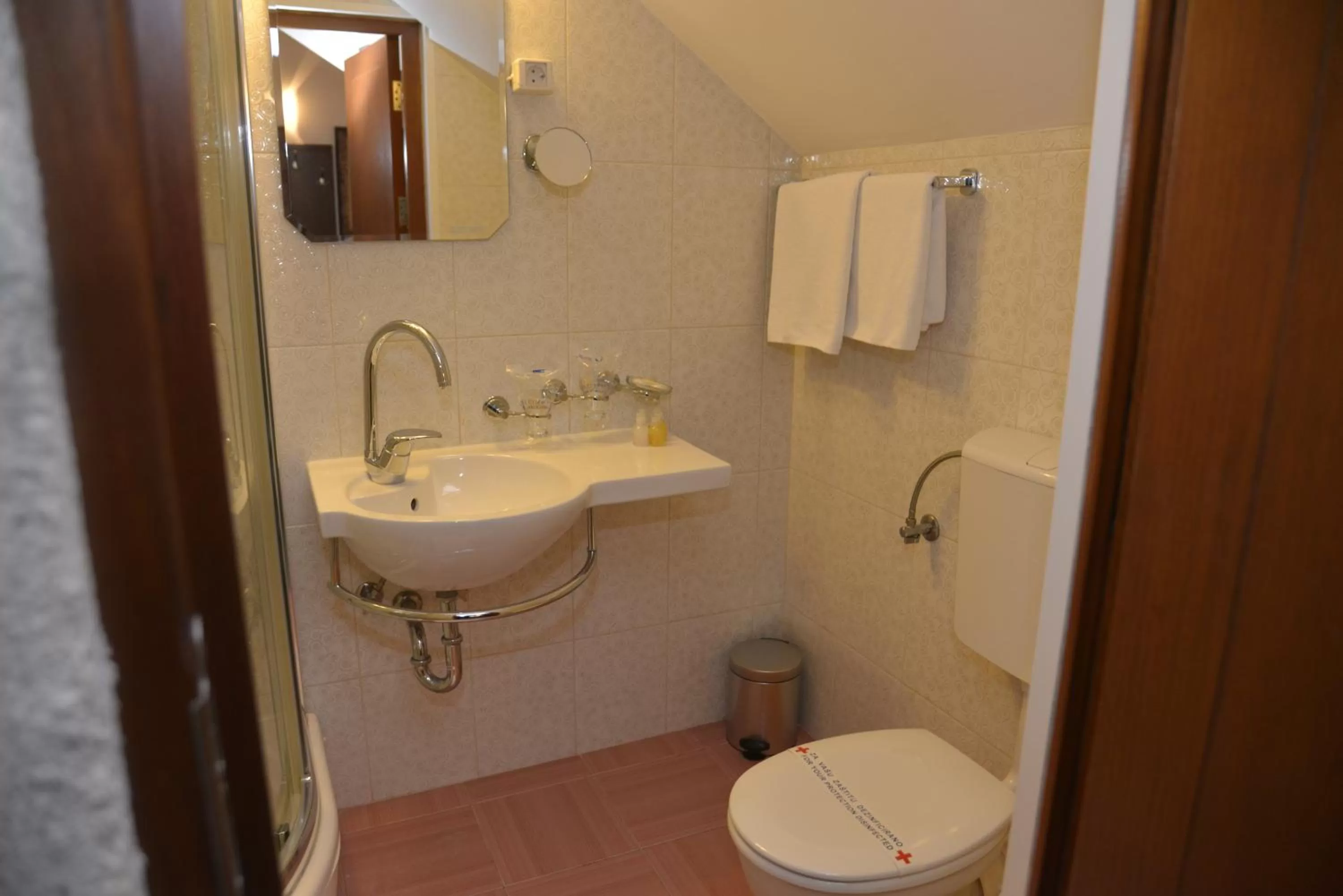 Bathroom in Hotel Trebjesa