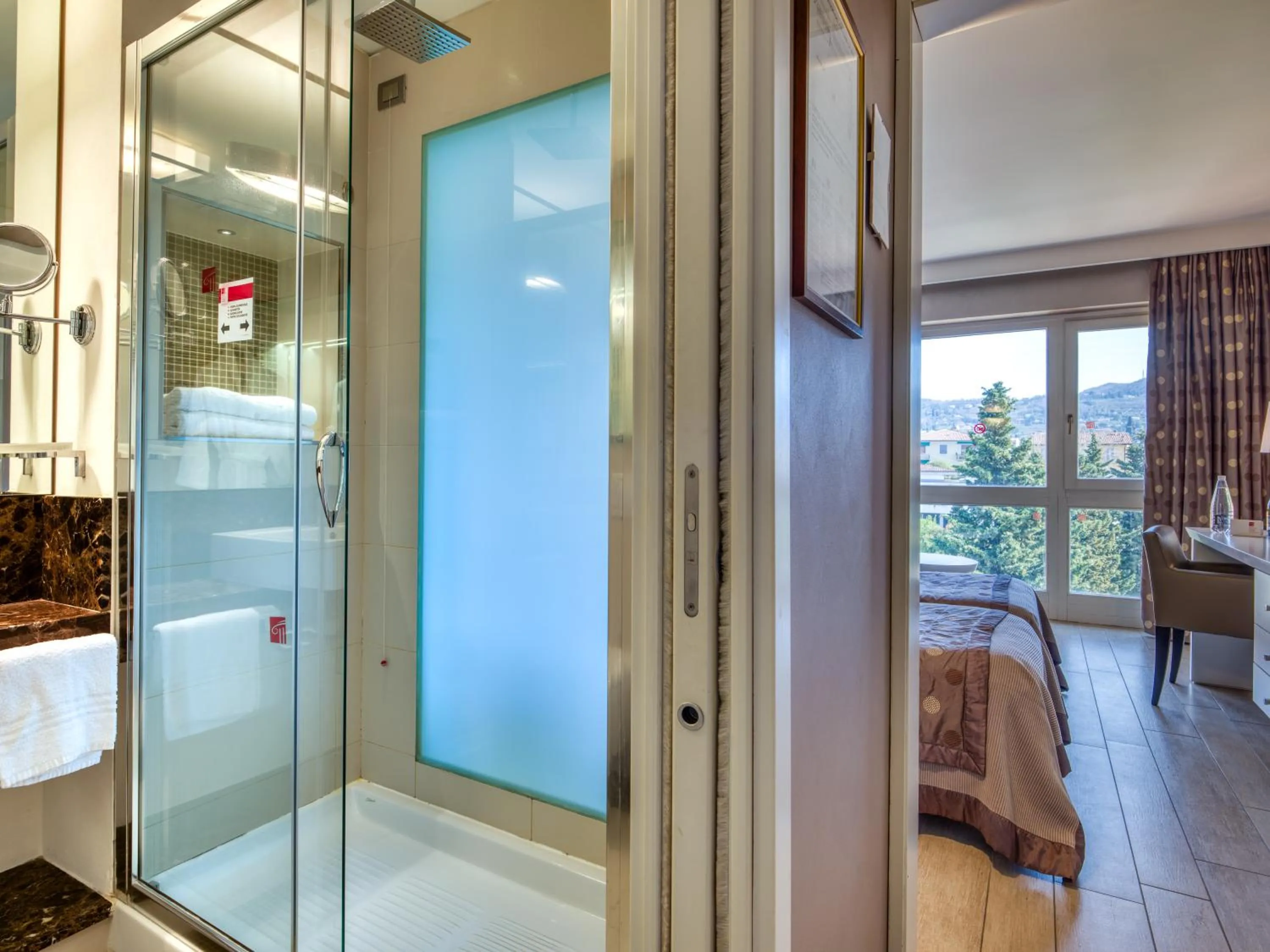 Shower in Parc Hotel Gritti