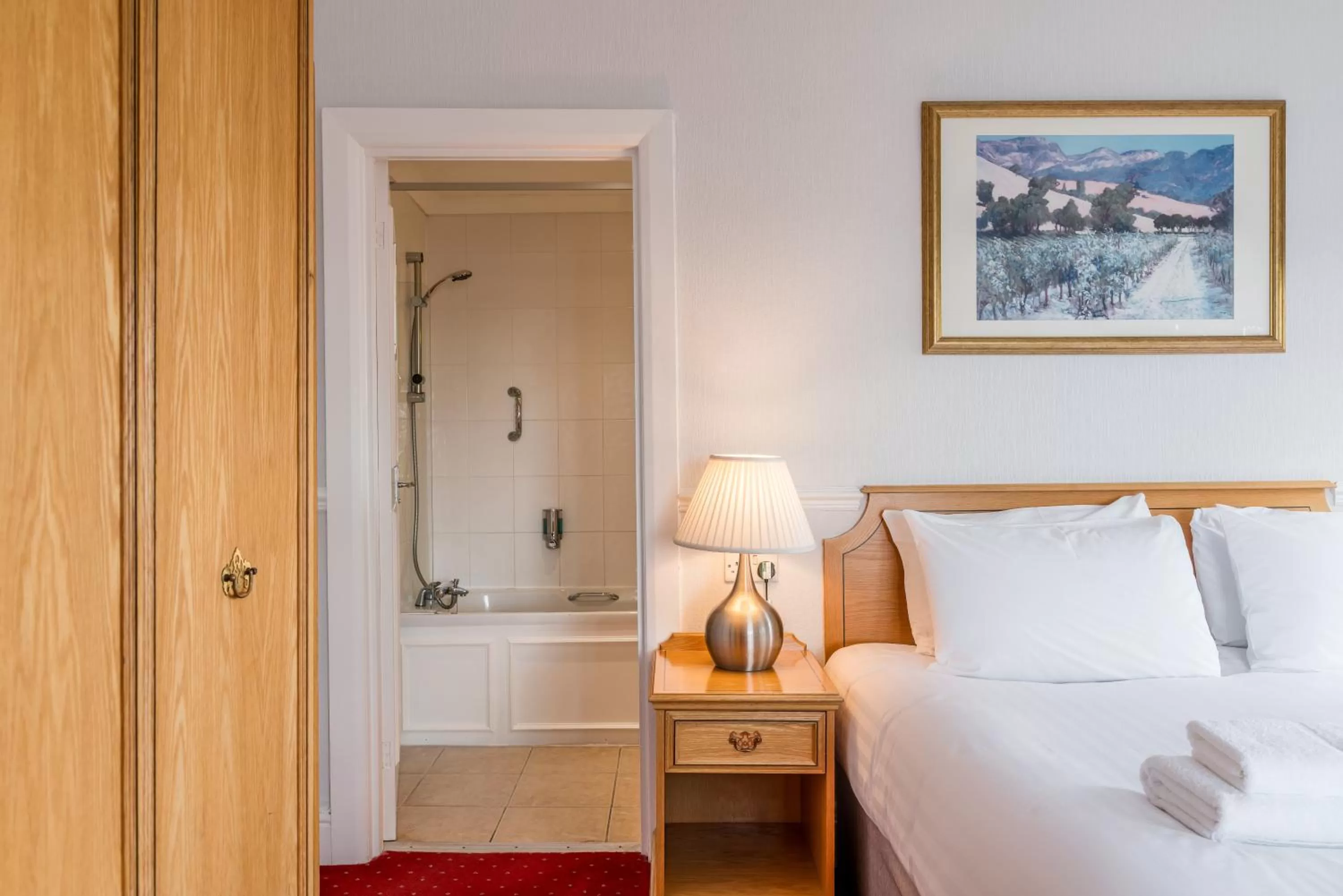 Photo of the whole room, Bed in The Headland Hotel & Spa