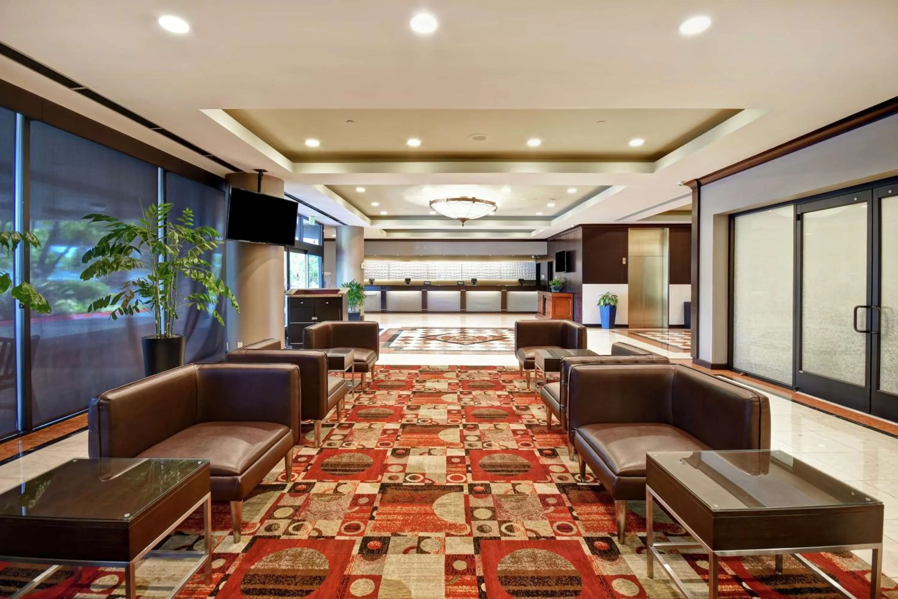 Lobby or reception in DoubleTree by Hilton Pleasanton at The Club