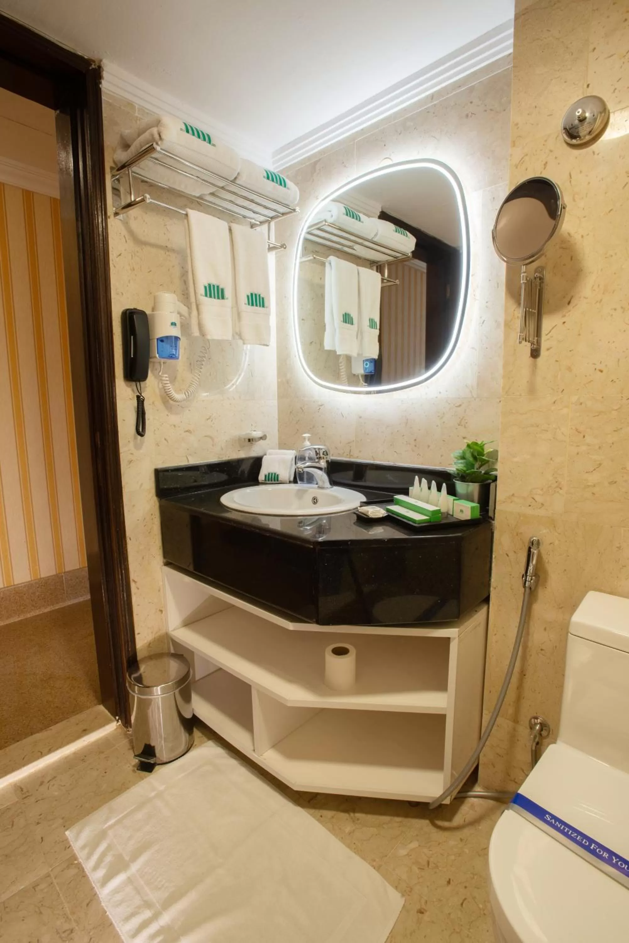 Bathroom in City Tower Hotel