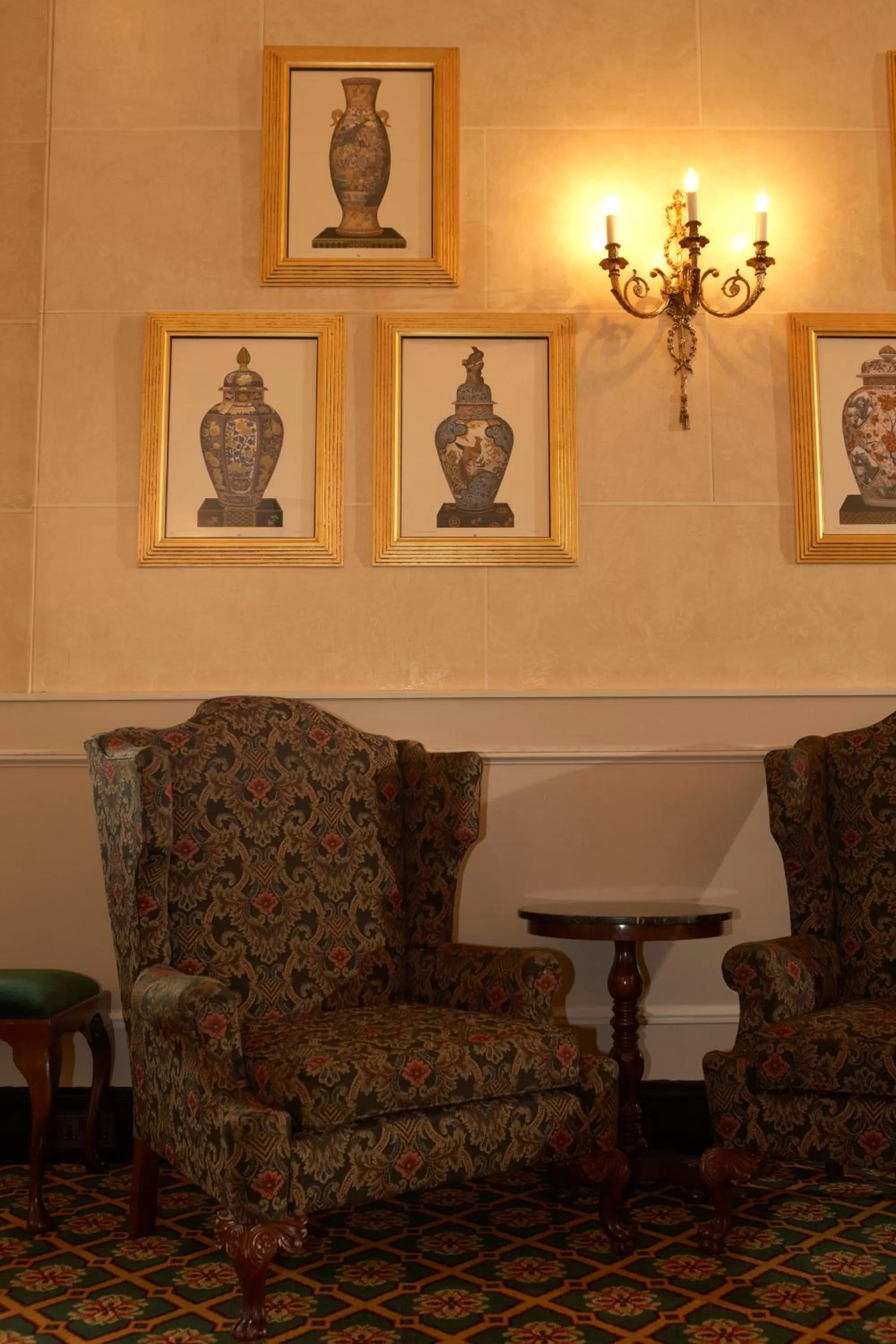 Lounge or bar in The Midland Hotel