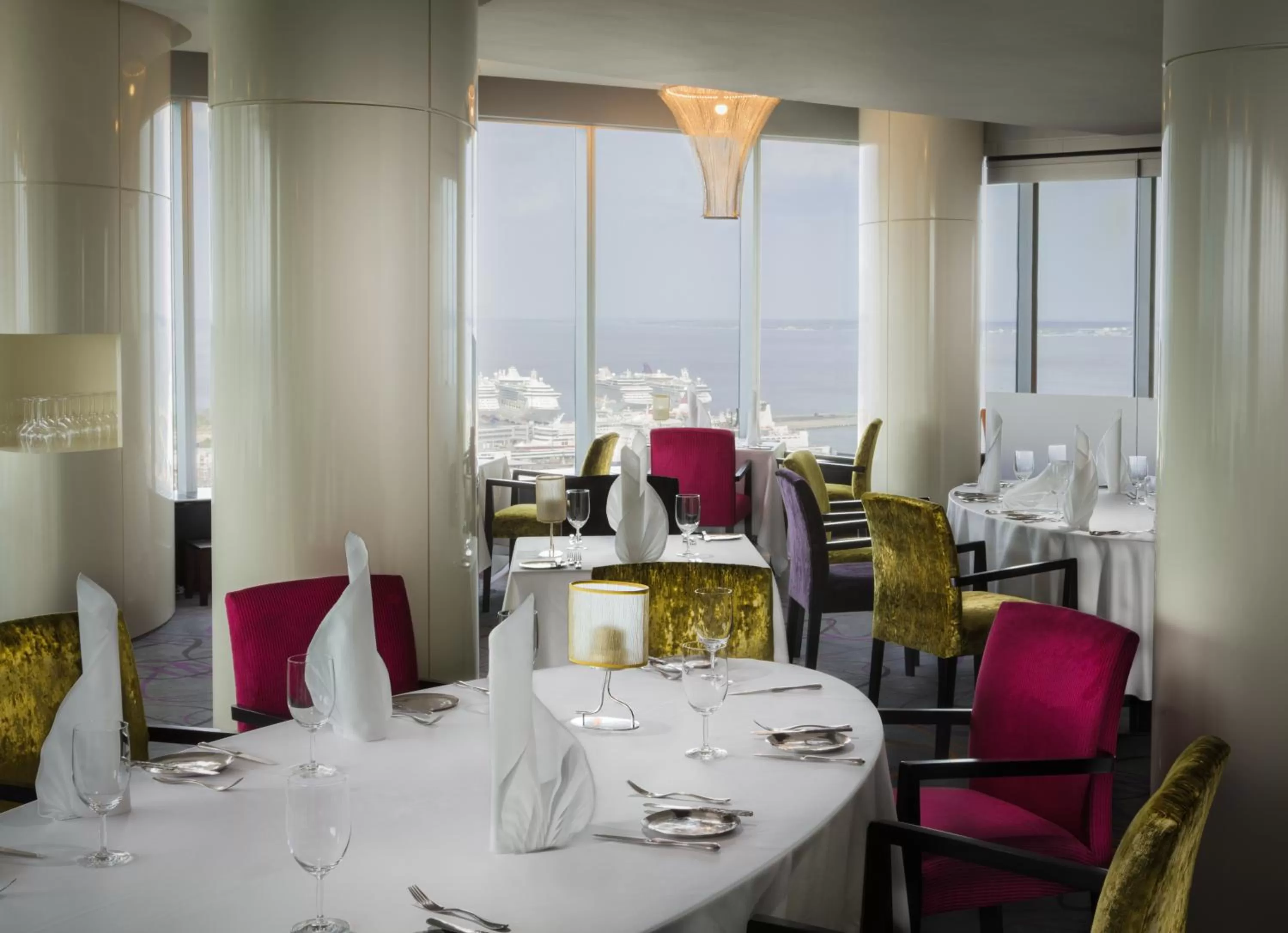 Restaurant/places to eat in Swissotel Tallinn