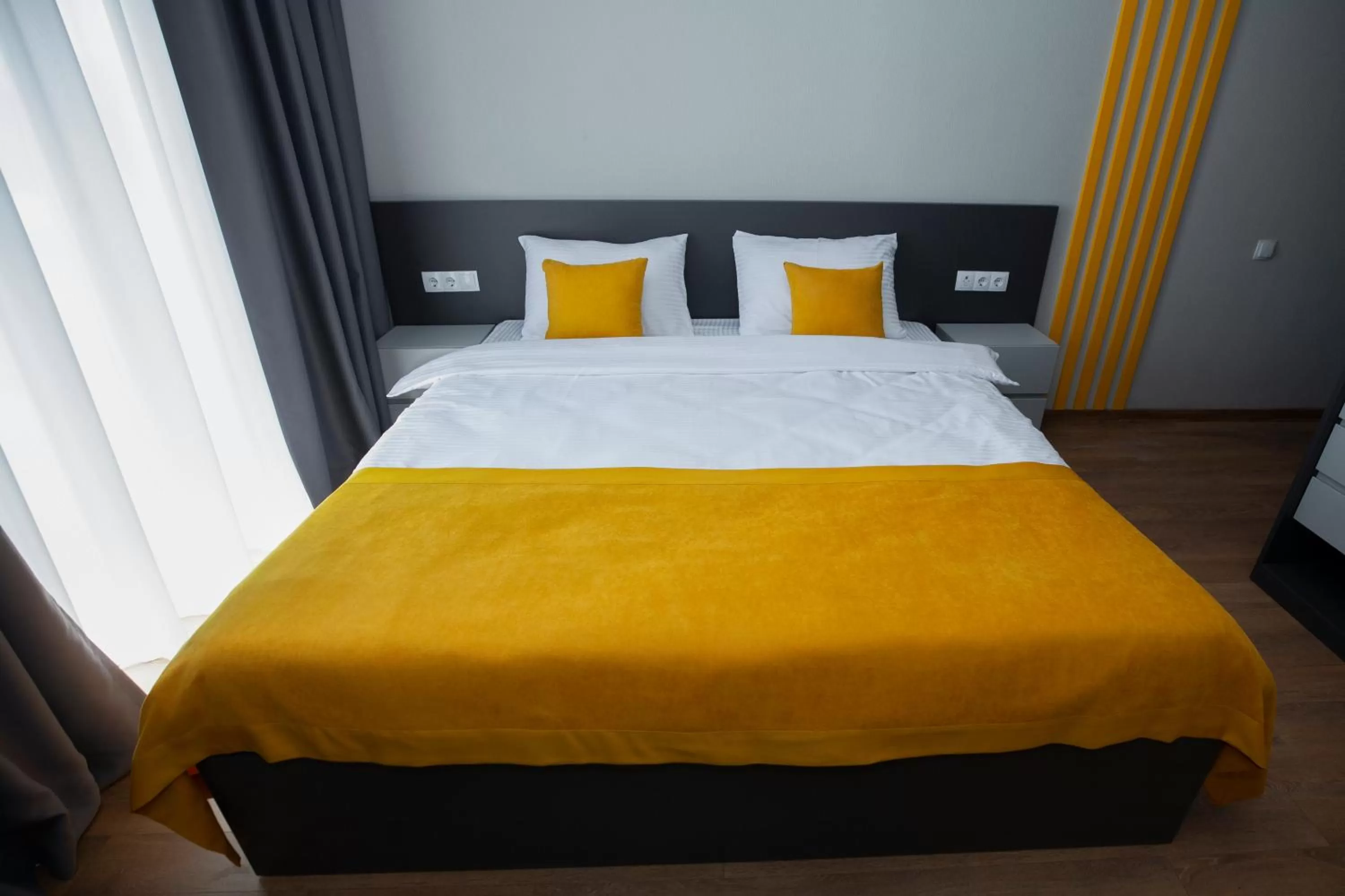 Photo of the whole room, Bed in Old City Boutique Hotel