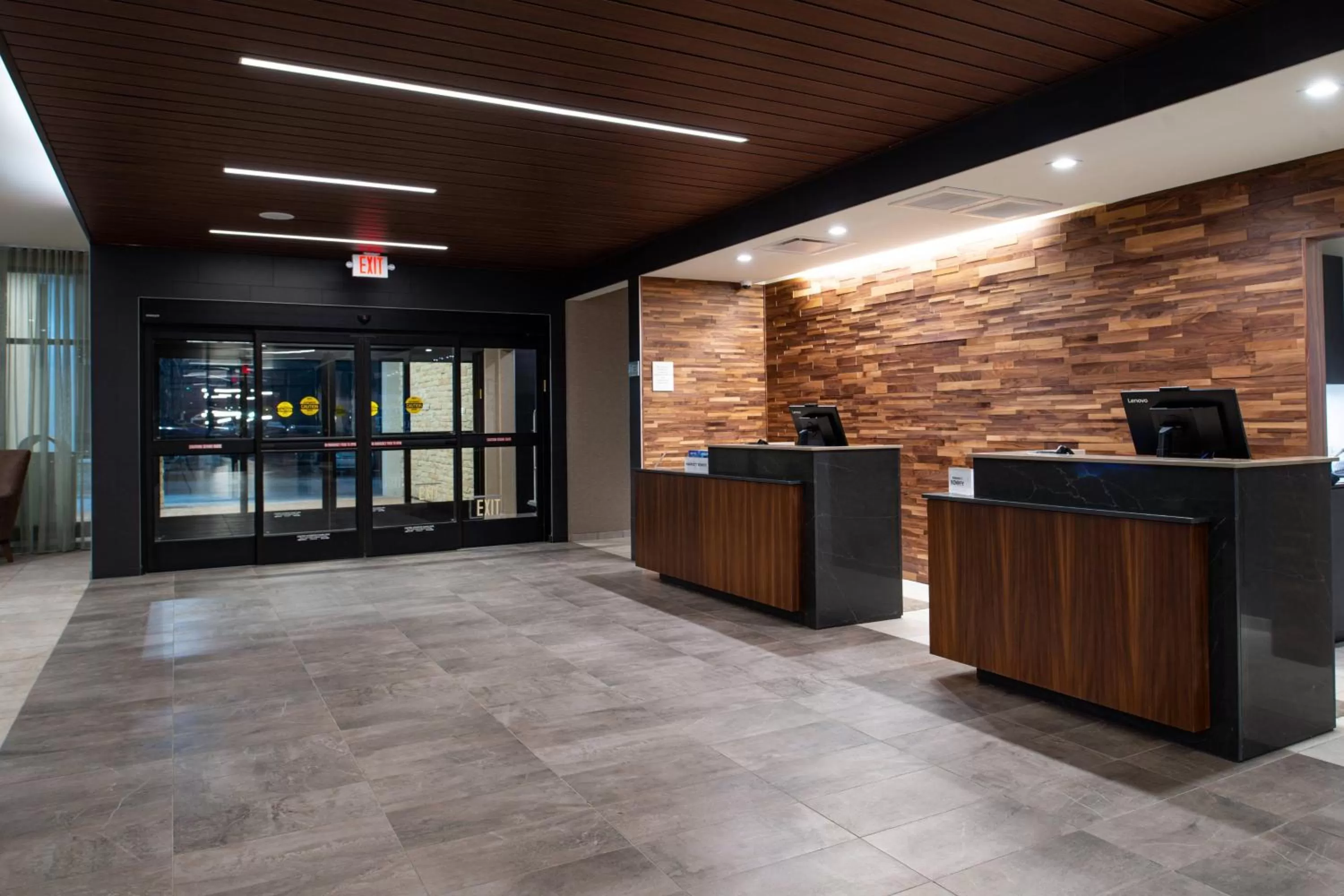 Lobby or reception in Courtyard Kansas City Olathe