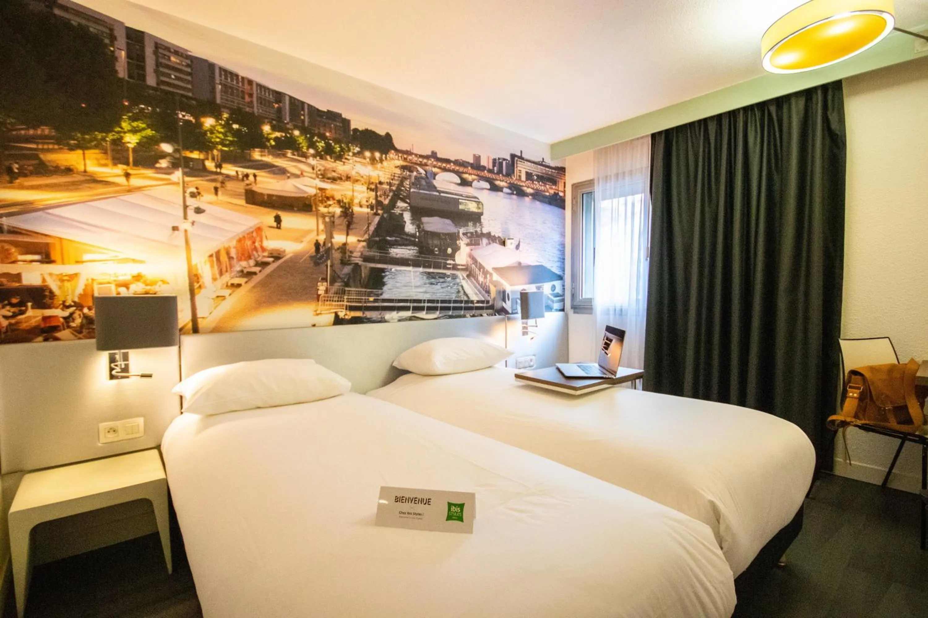 Bedroom, Bed in ibis Styles Paris Tolbiac Bibliotheque