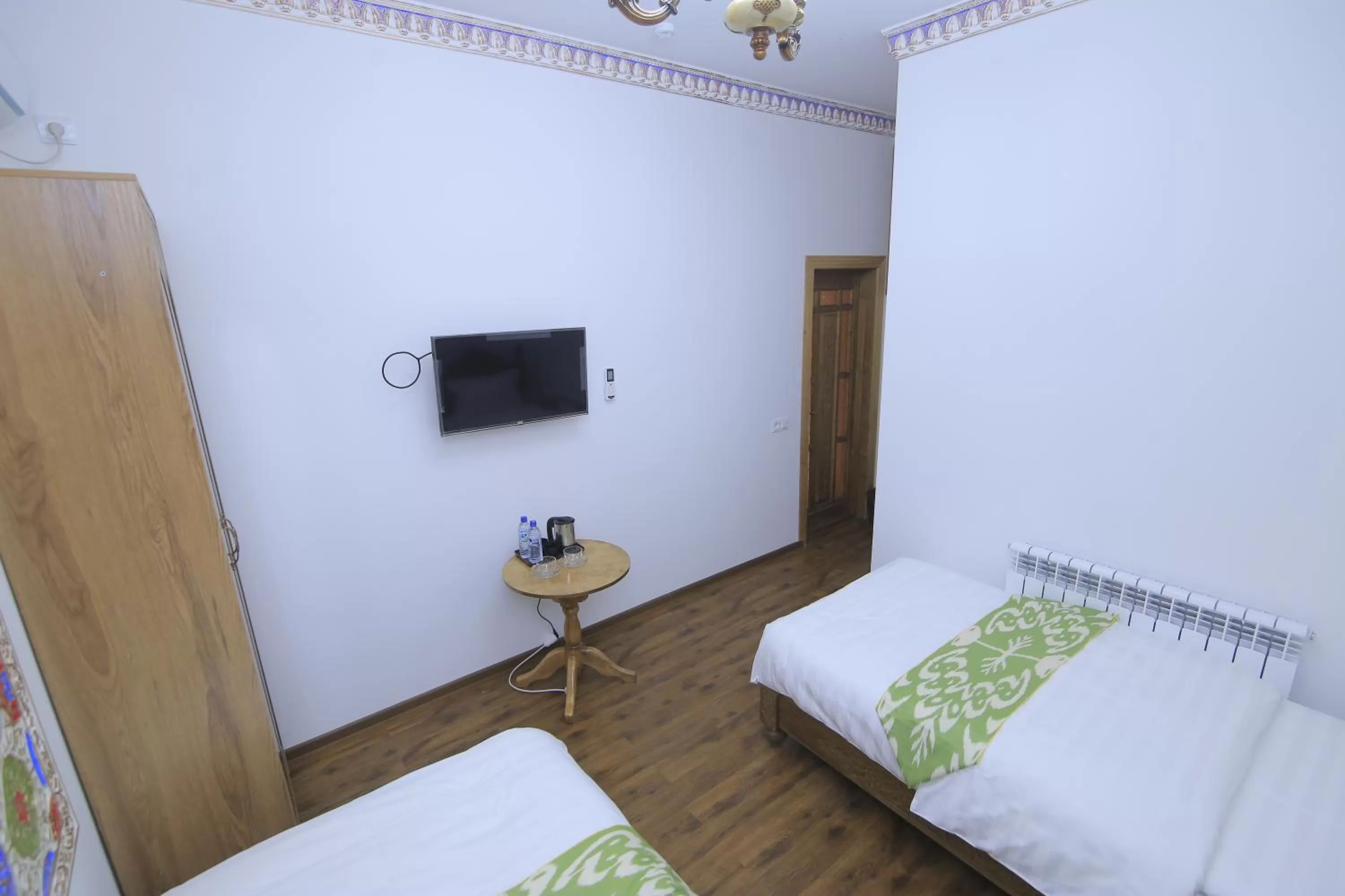 TV and multimedia in Xadijam Hotel