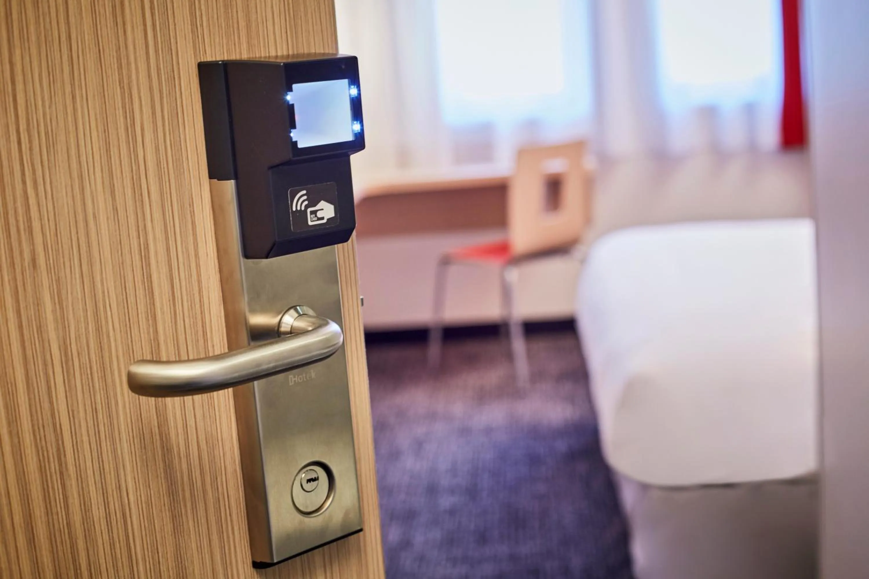 Photo of the whole room in Kyriad ECO - Clermont Ferrand Estaing