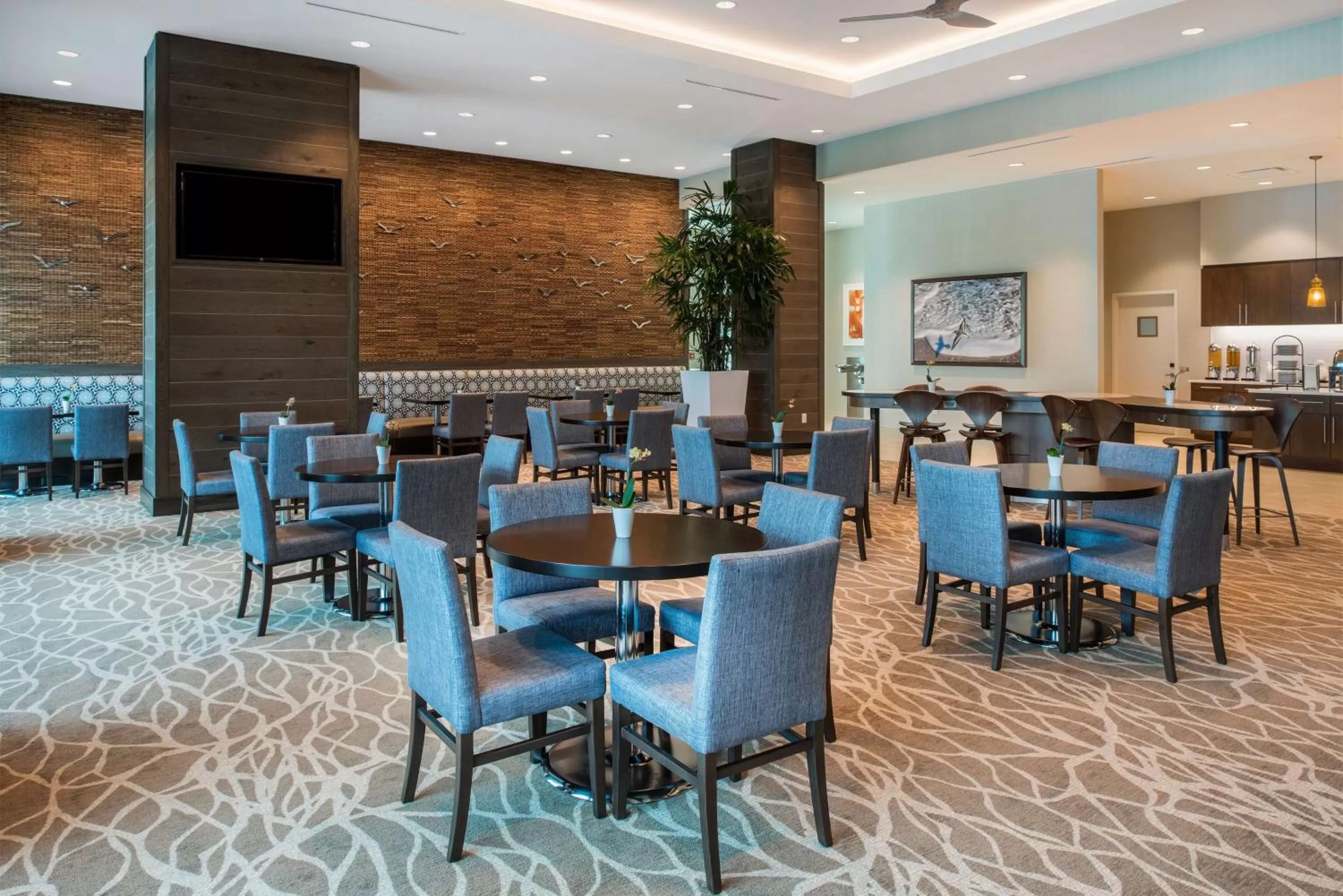 Restaurant/places to eat in Homewood Suites by Hilton Miami Dolphin Mall