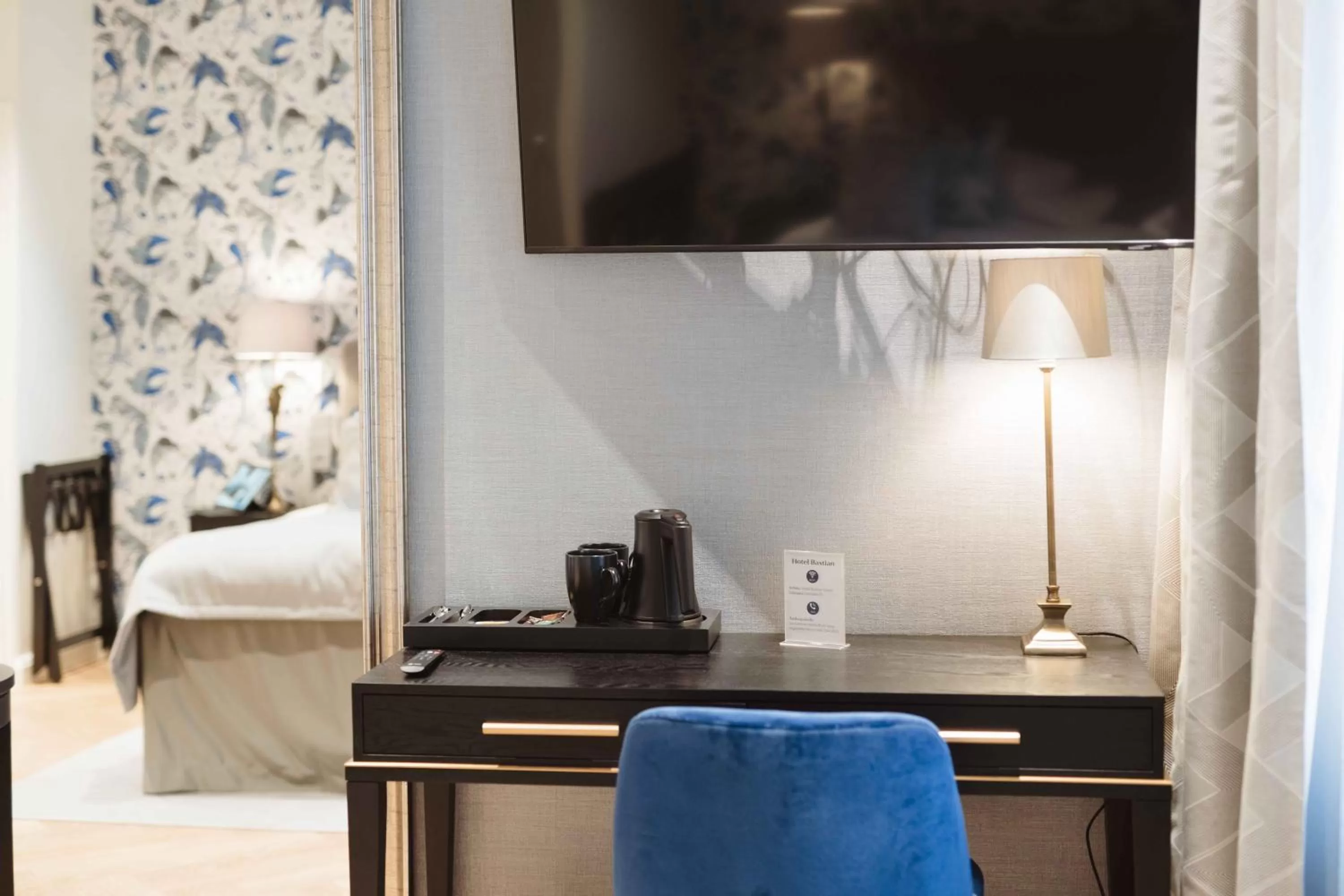 hair dresser, Bed in Hotel Bastian