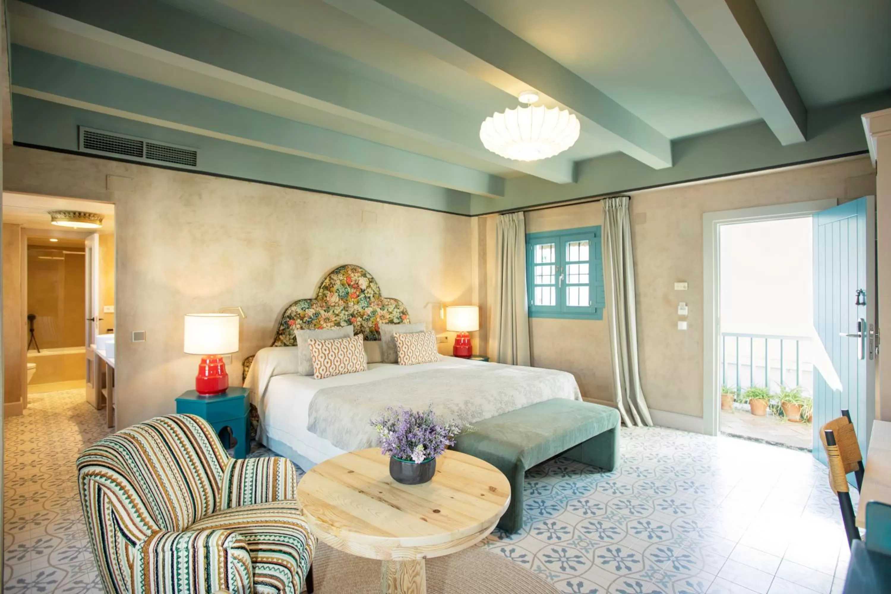 Photo of the whole room, Bed in Hospes Las Casas del Rey de Baeza, a Member of Design Hotels