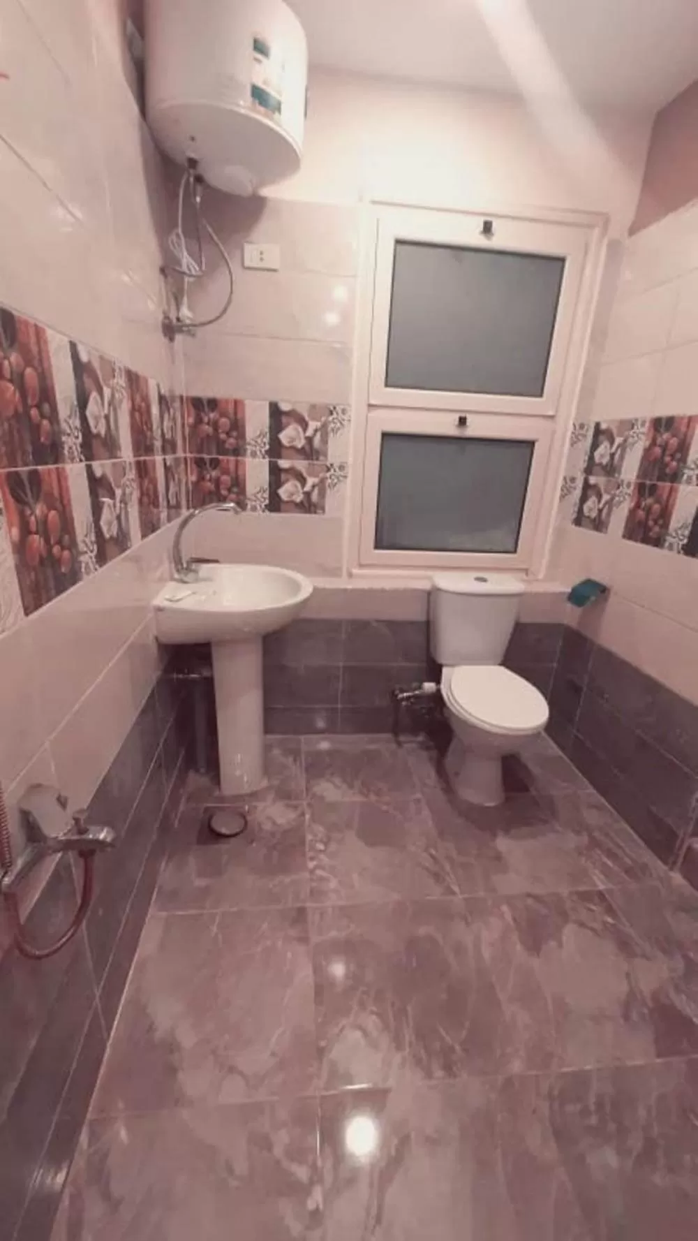 Bathroom in Blue Eyes Hotel