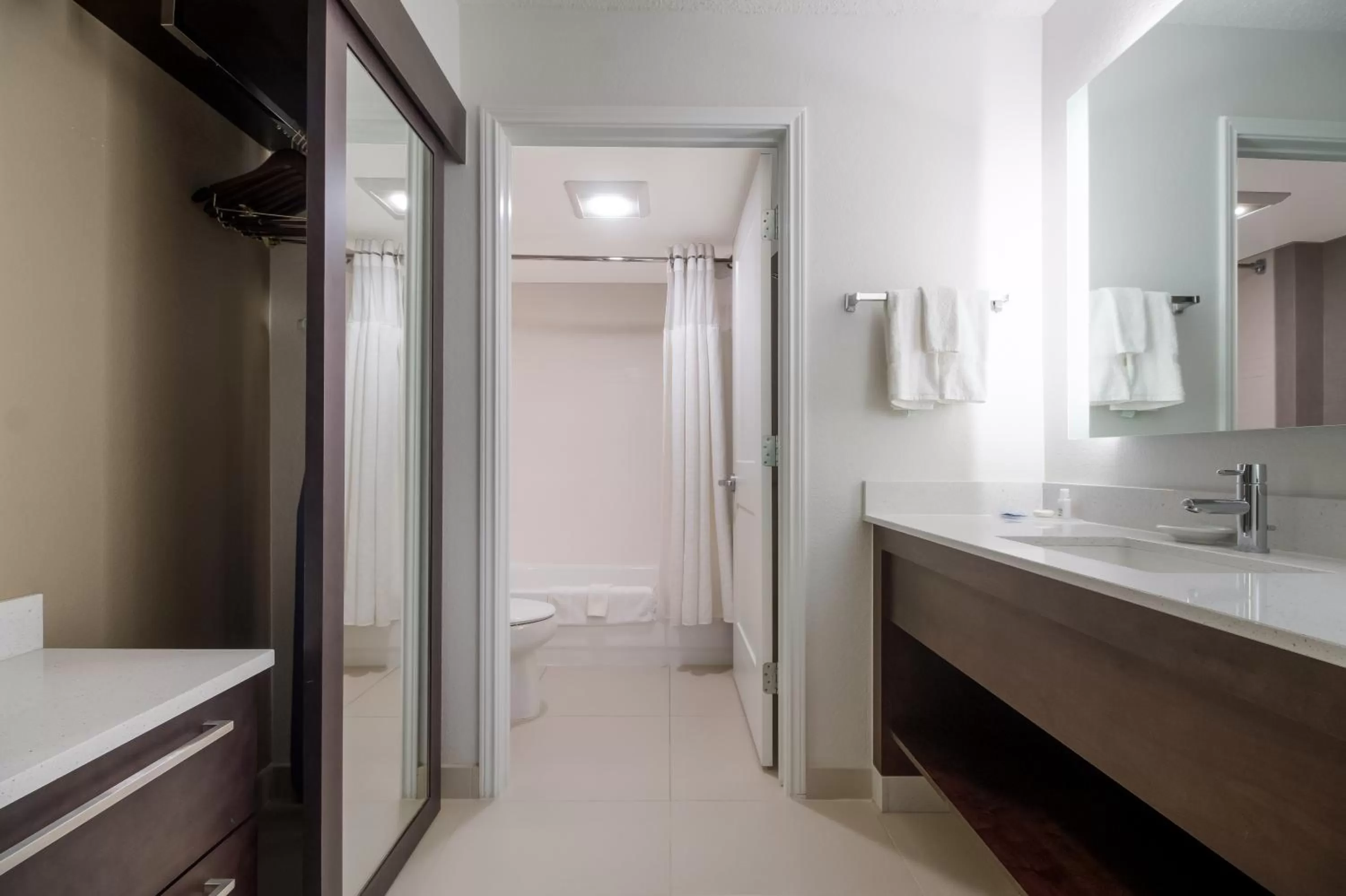 Bathroom in Sonesta ES Suites Dallas Richardson