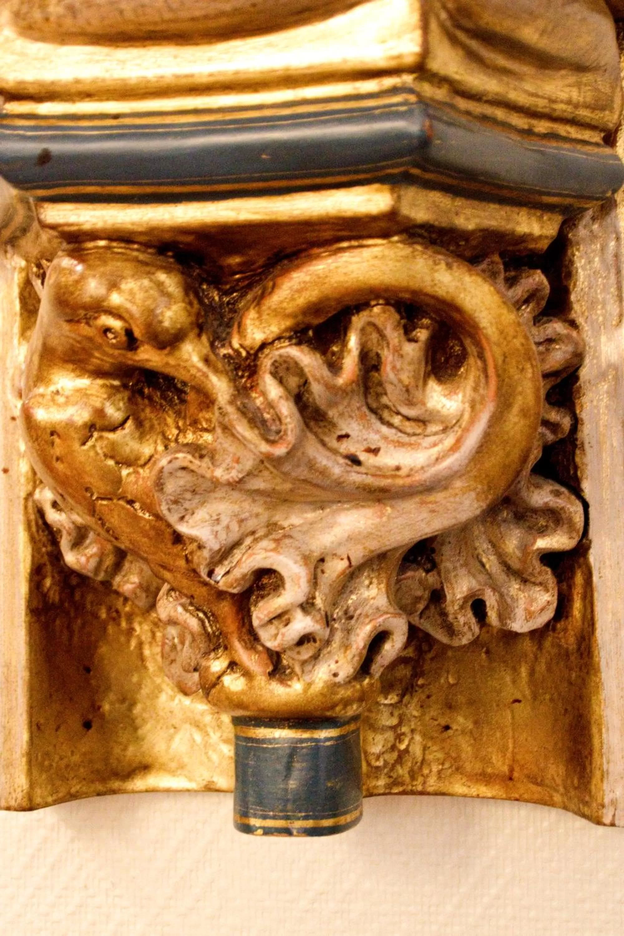 Decorative detail in Hotel Microtel Placentinos