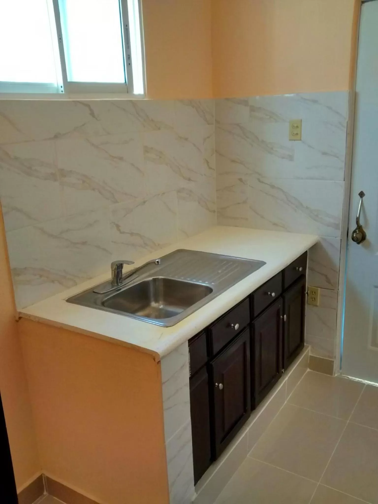 Kitchen/Kitchenette in The Boat House