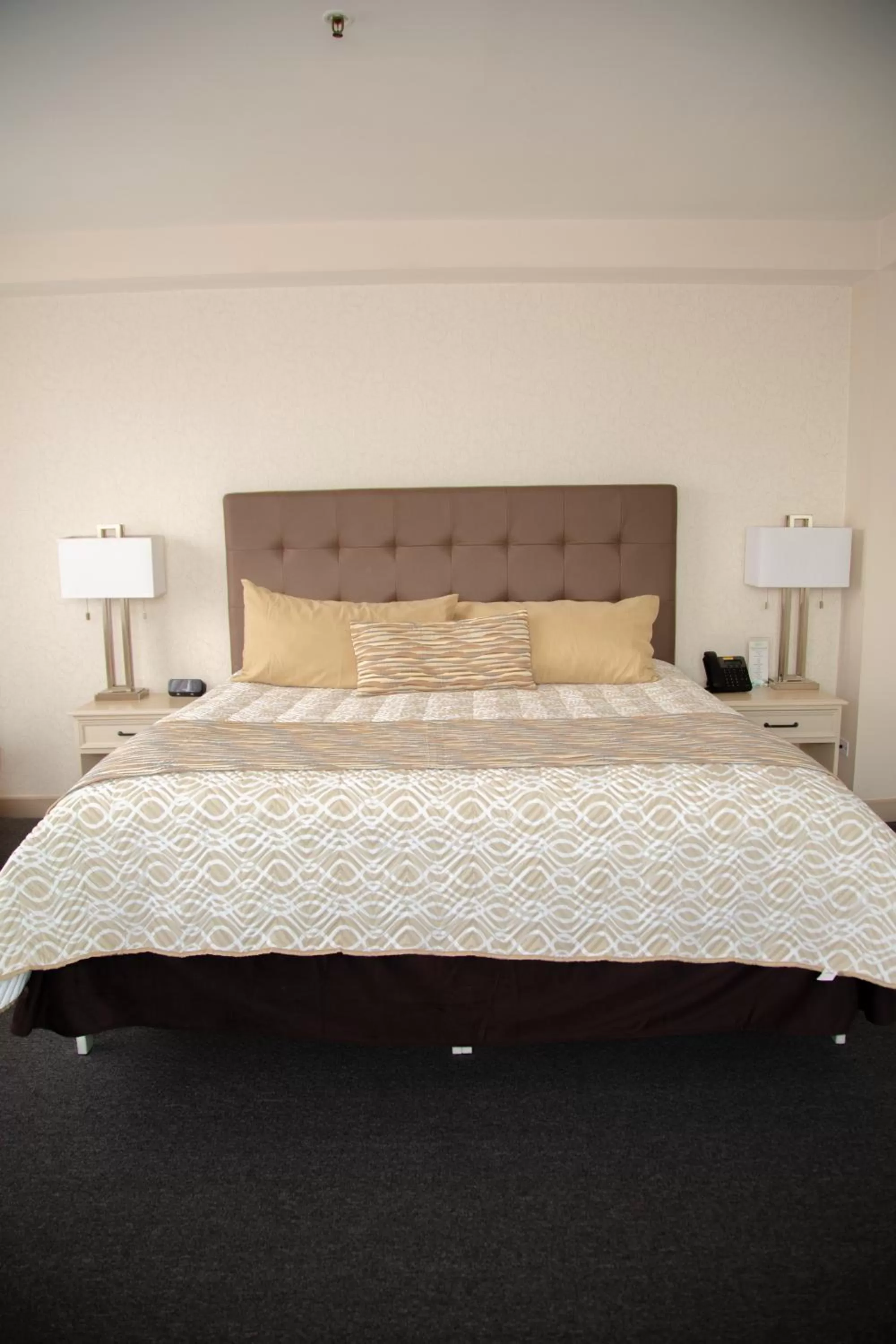 Bed in Taormina Hotel and Casino-Adults Only