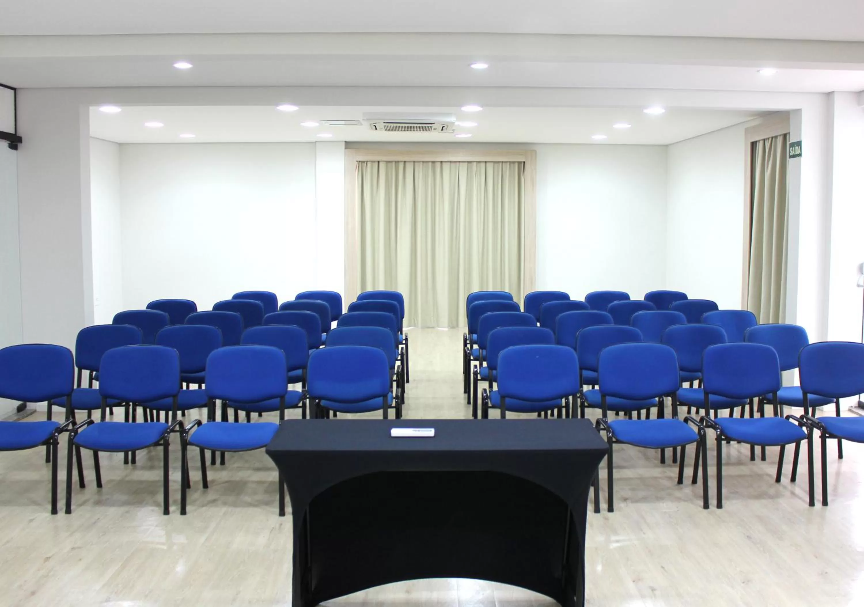 Business facilities in Bristol Zaniboni Mogi Mirim