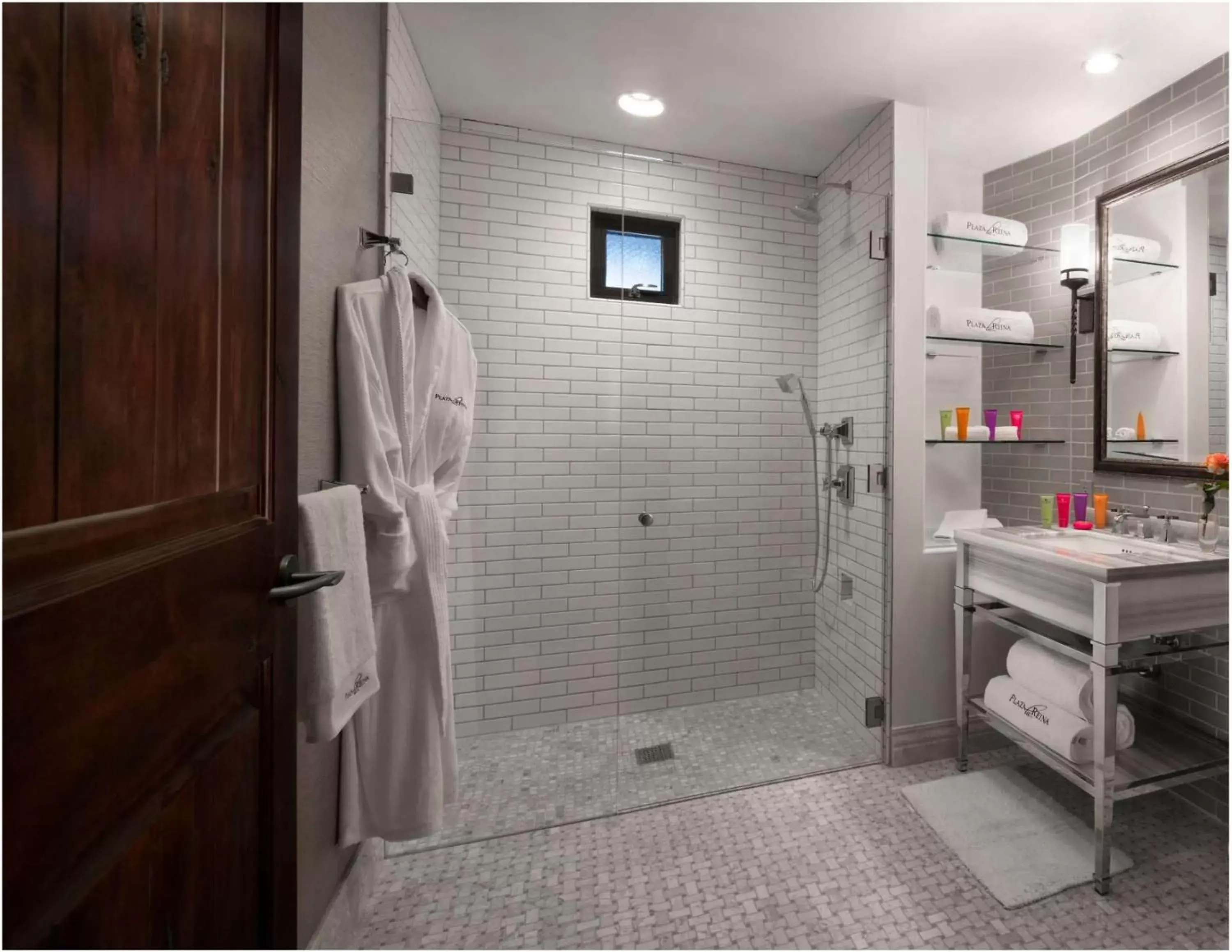 Work Live Loft in Plaza la Reina Work Live Loft in Plaza la Reina