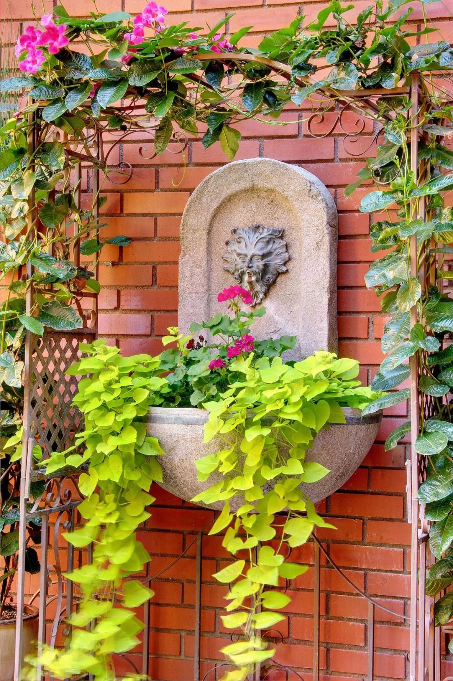 Decorative detail in Hotel Boulderado