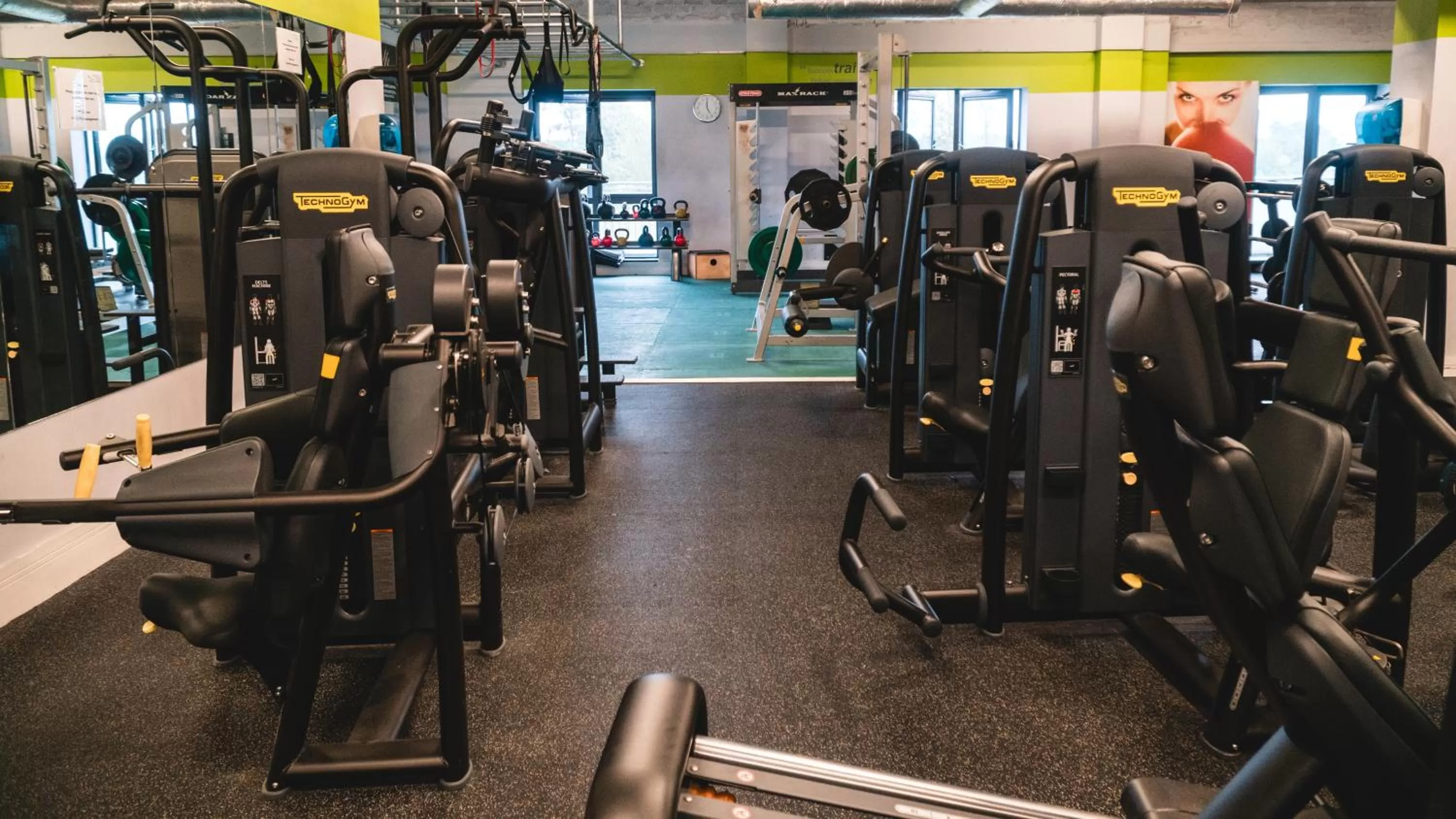 Fitness centre/facilities in Raheen Woods Hotel