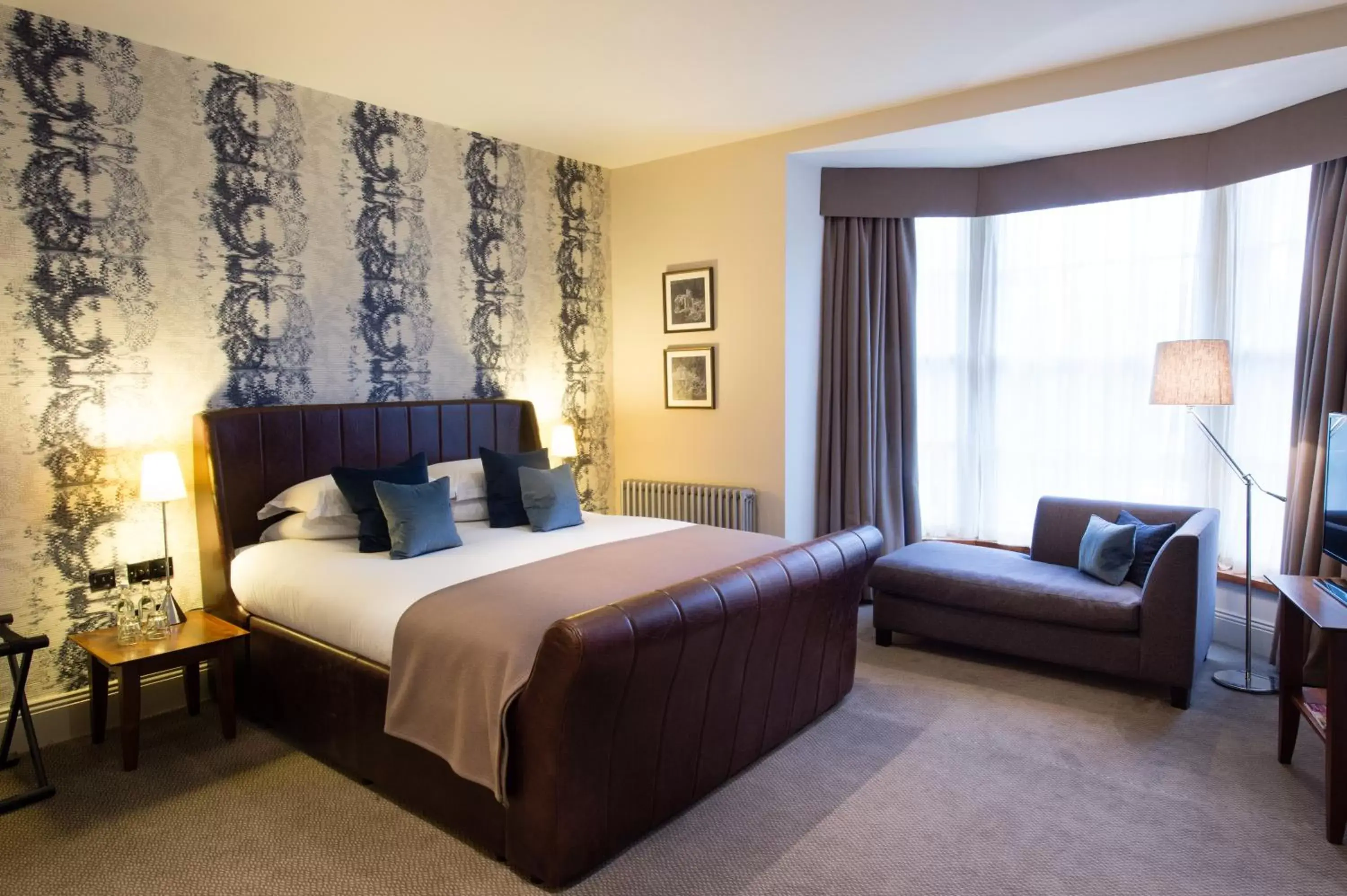 Deluxe Double in Hotel du Vin & Bistro Harrogate Deluxe Double in Hotel du Vin & Bistro Harrogate