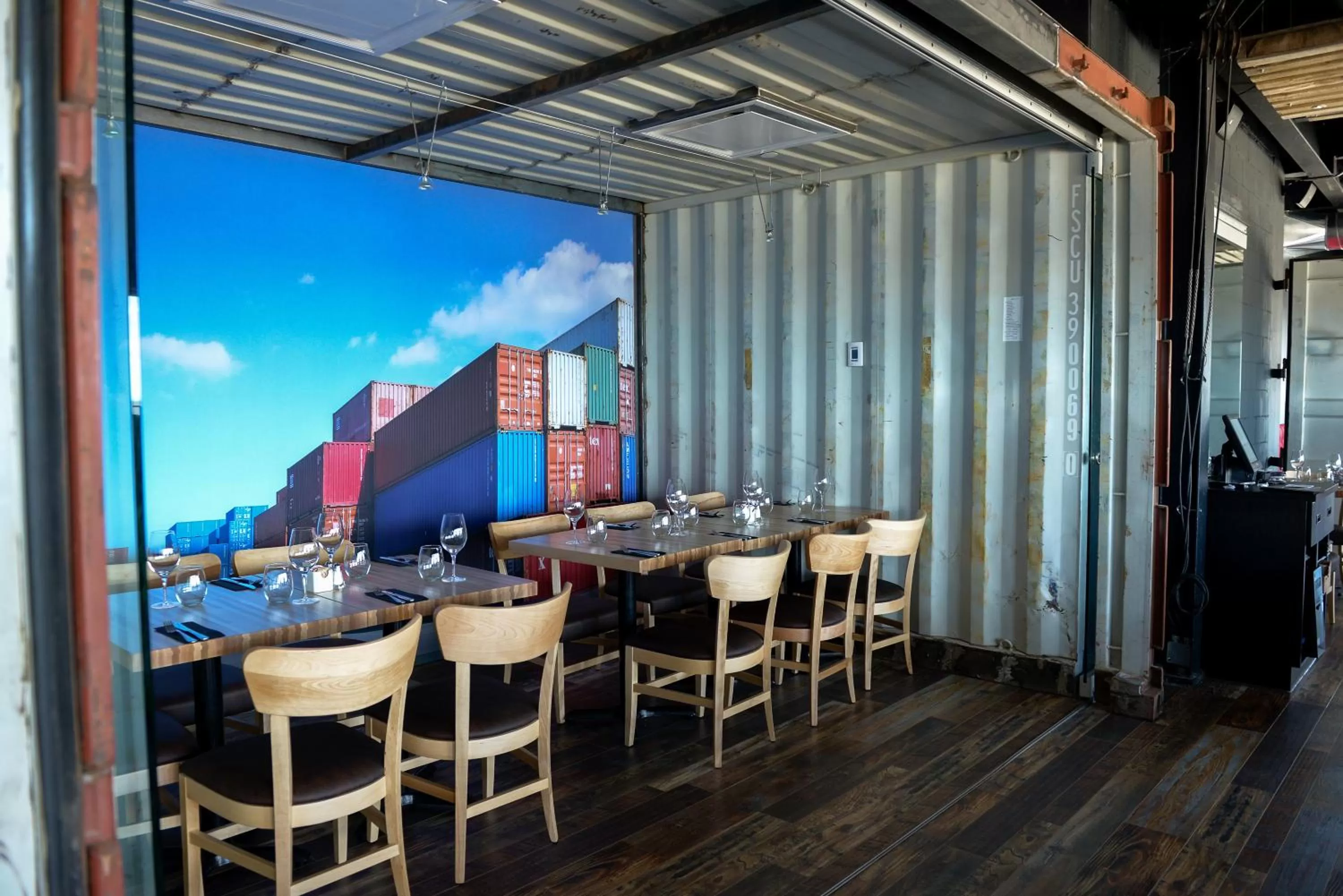 Restaurant/places to eat in Riotel Matane