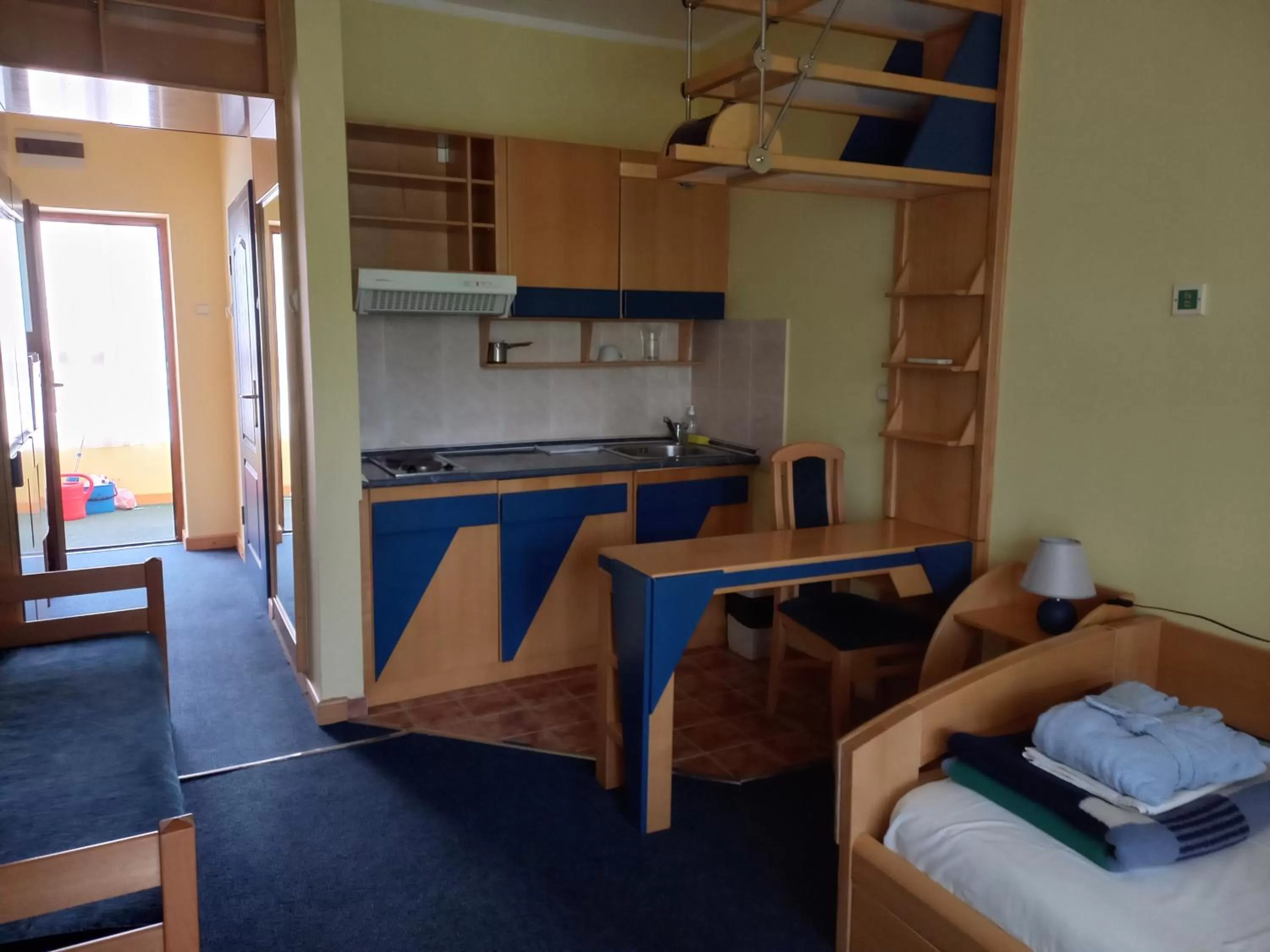 Text overlay, Kitchen/Kitchenette in Garni Hotel Lupus