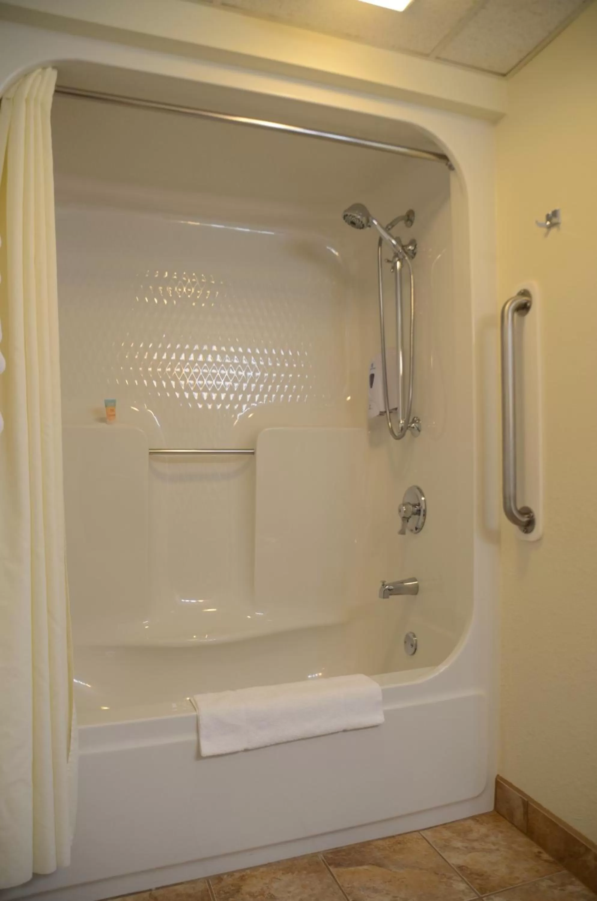 North Star Hotel Pictured Rocks