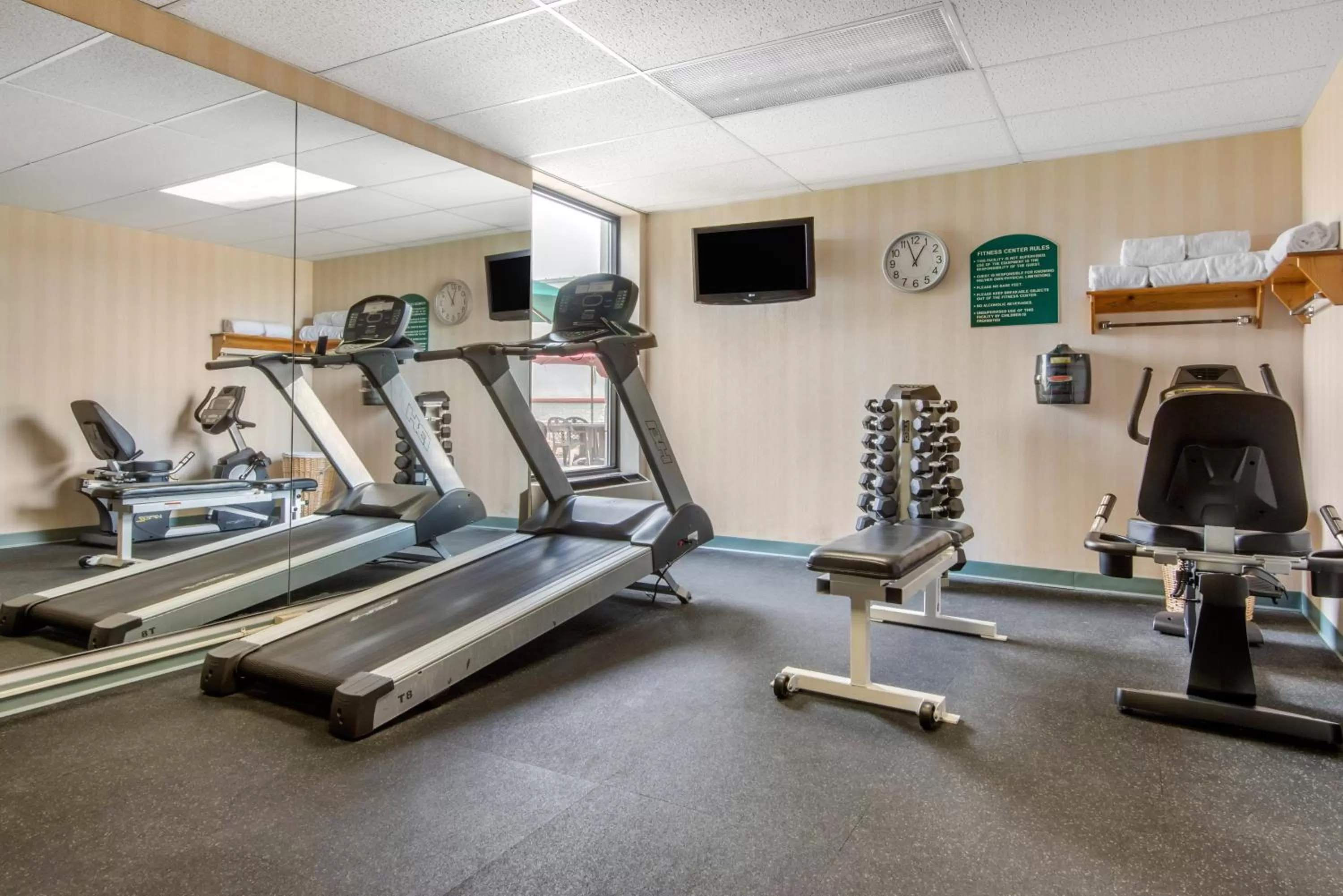 Fitness centre/facilities in Quality Inn & Suites Mansfield