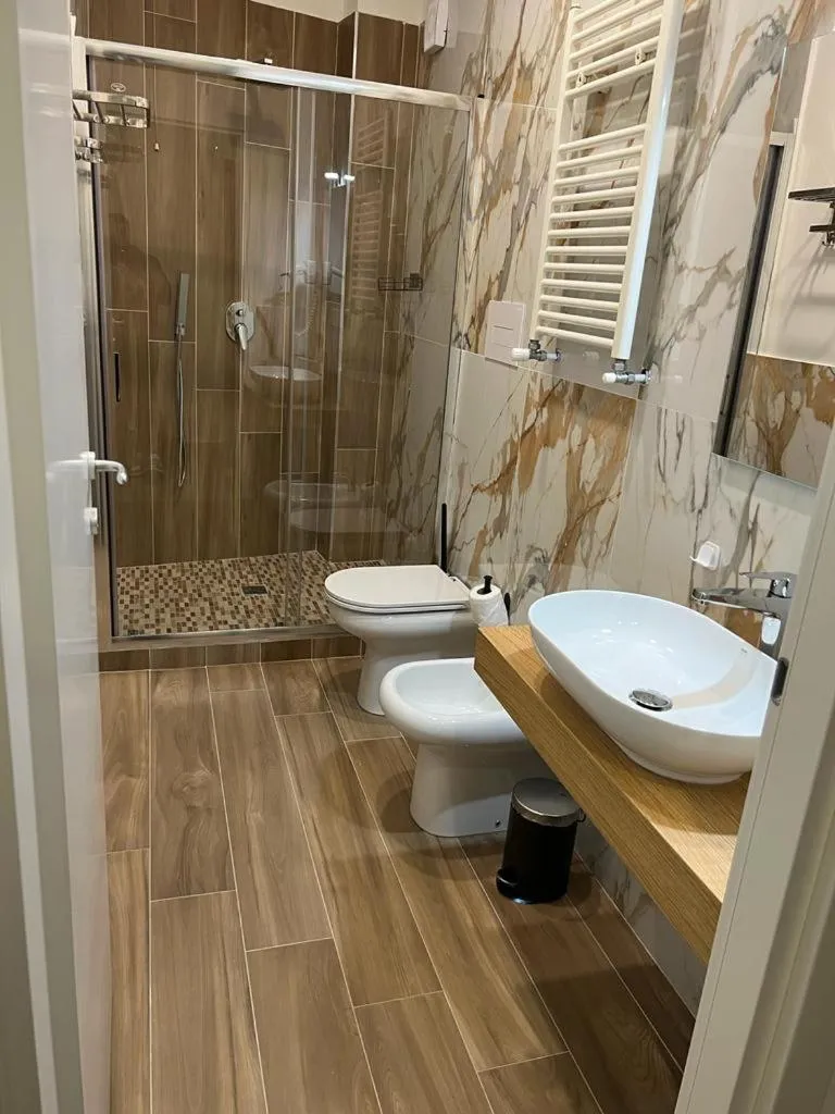 Shower in Hotel Barbato