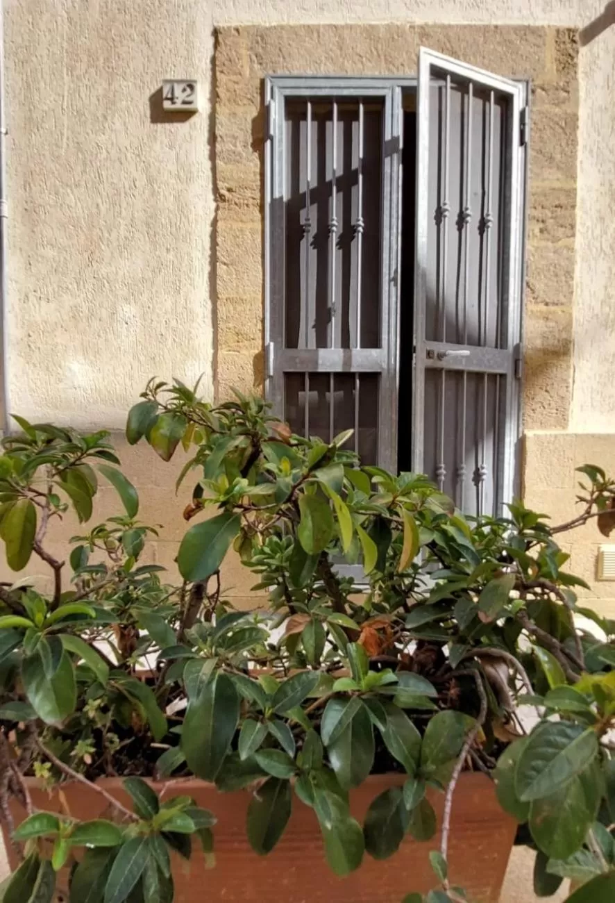 Property building in Bed & Breakfast Porta d'Oriente