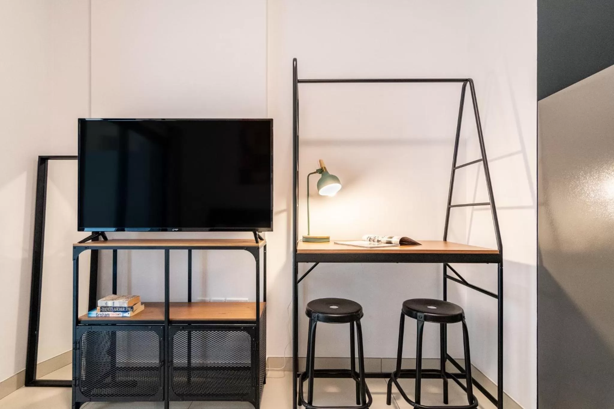 TV and multimedia in YouCo coliving Dubai