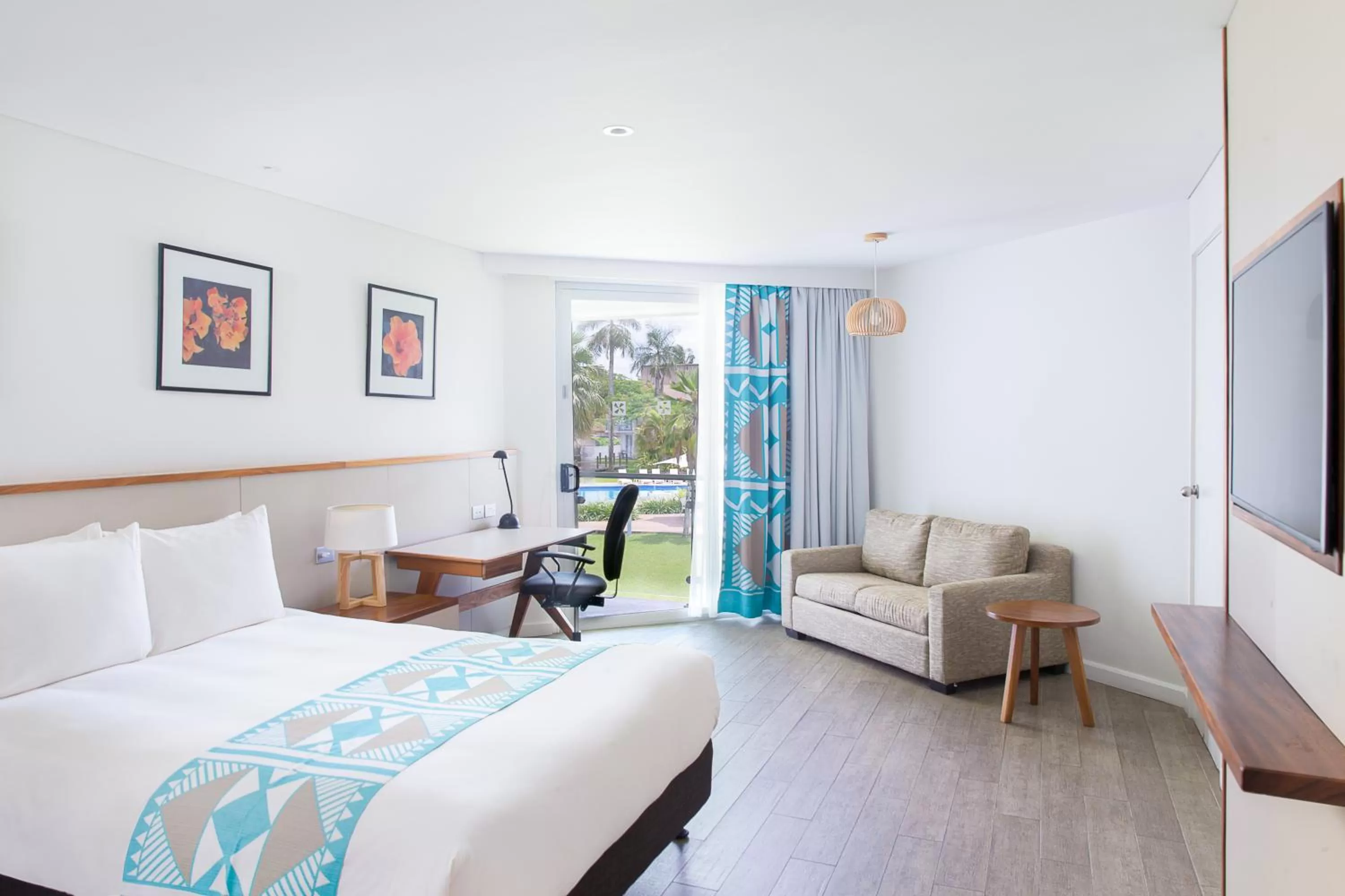 Bed in Holiday Inn Suva by IHG