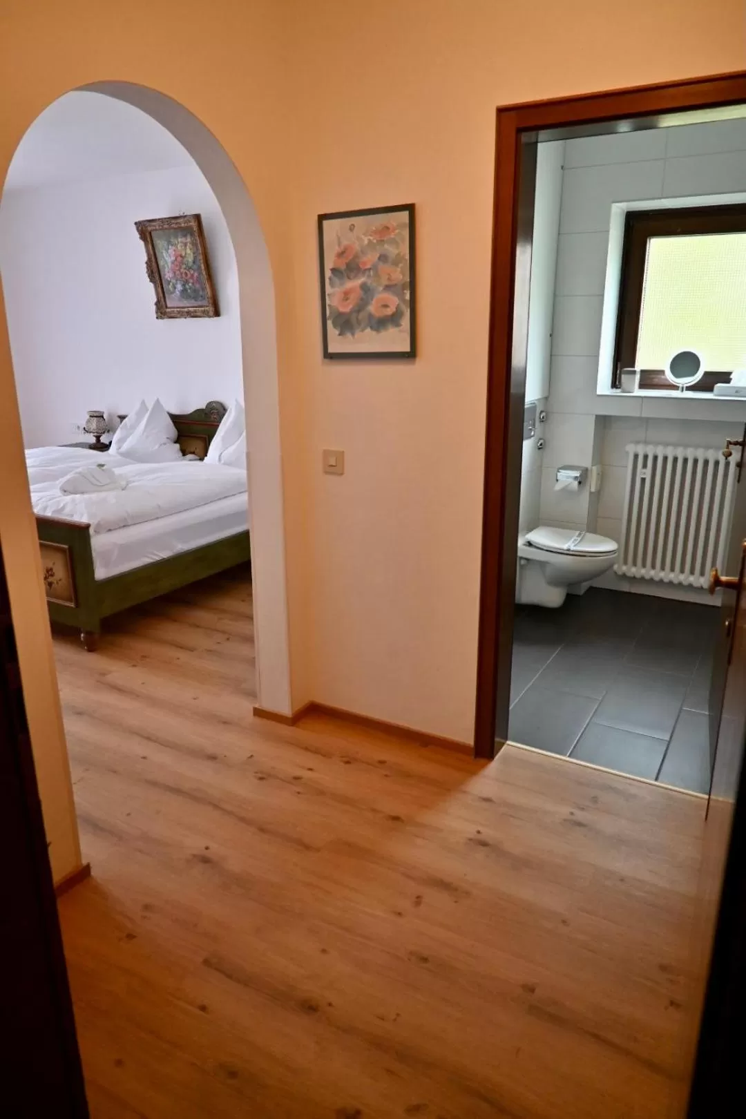 Photo of the whole room, Bed in Hotel Am Rupertuspark