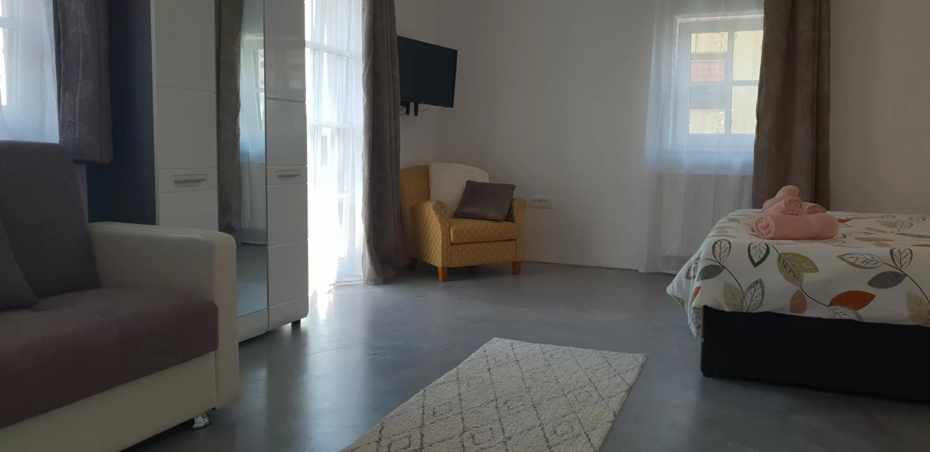 Photo of the whole room, Seating Area in B&B Vidmar, Lesce-Bled